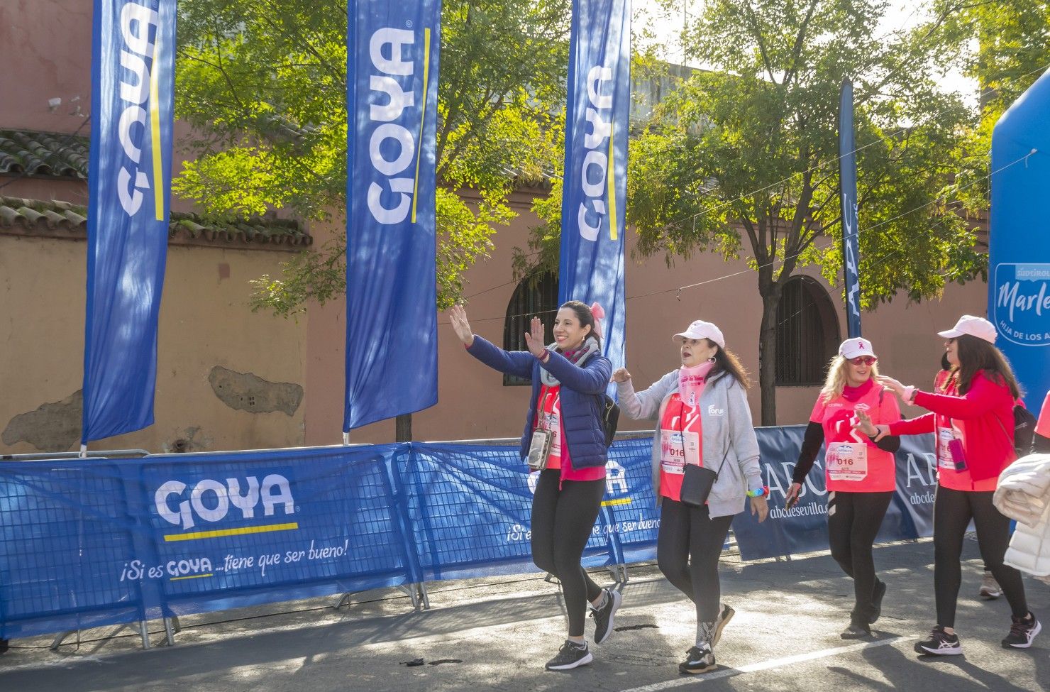 Las mejores fotos de la Carrera de la Mujer de Sevilla 2025. 423