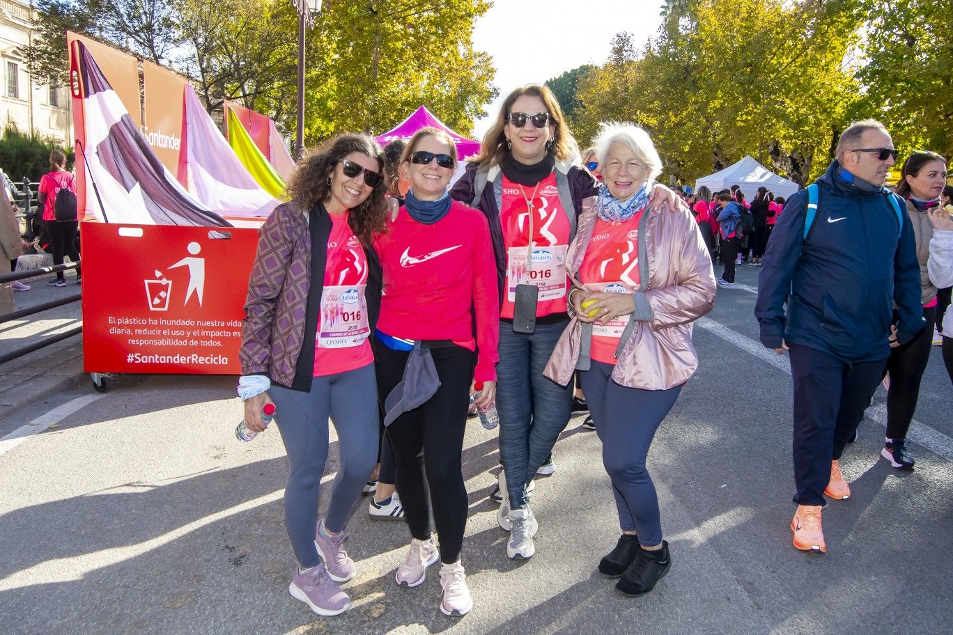 Las mejores fotos de la Carrera de la Mujer de Sevilla 2025. 426
