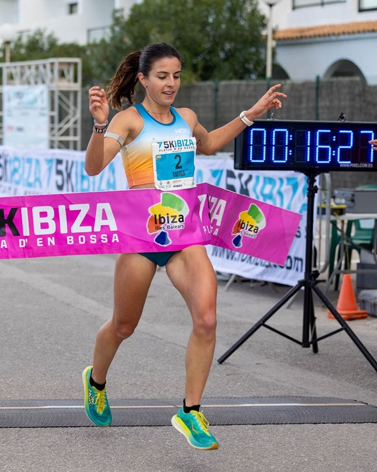 Andrea Romero fue la ganadora de 5K Ibiza–Platja d’en Bossa 2025