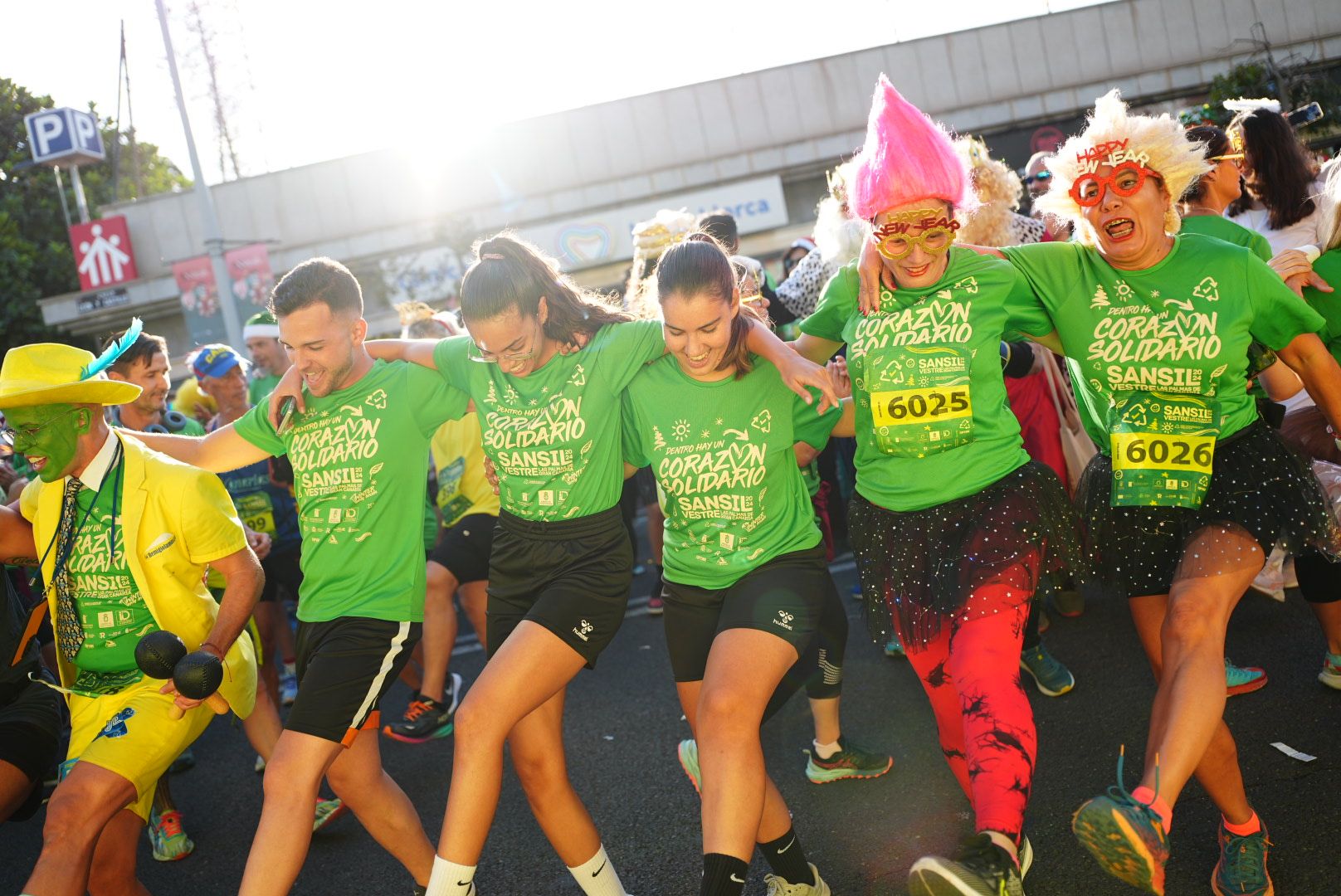 La San Silvestre de Las Palmas de Gran Canaria es una juerga deportiva de las buenas.