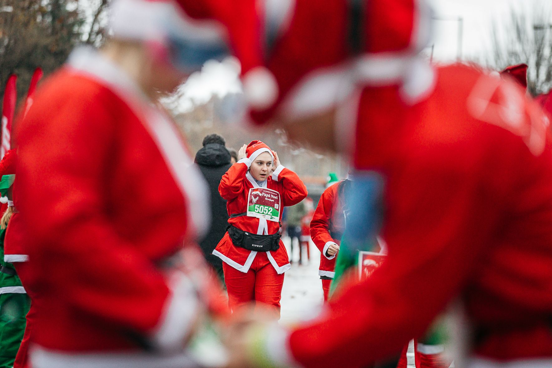Las 30 fotos más top de la Carrera de Papá Noel de Madrid 2025.Late mi Lente (3)