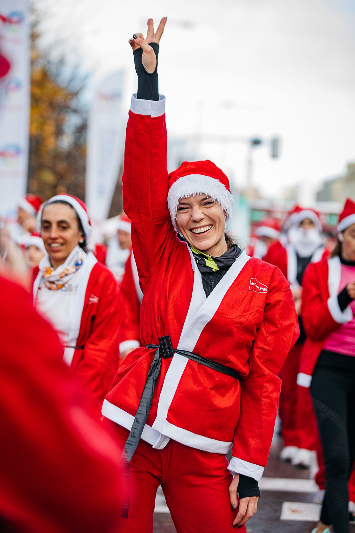 Las 30 fotos más top de la Carrera de Papá Noel de Madrid 2025.Late mi Lente (23)