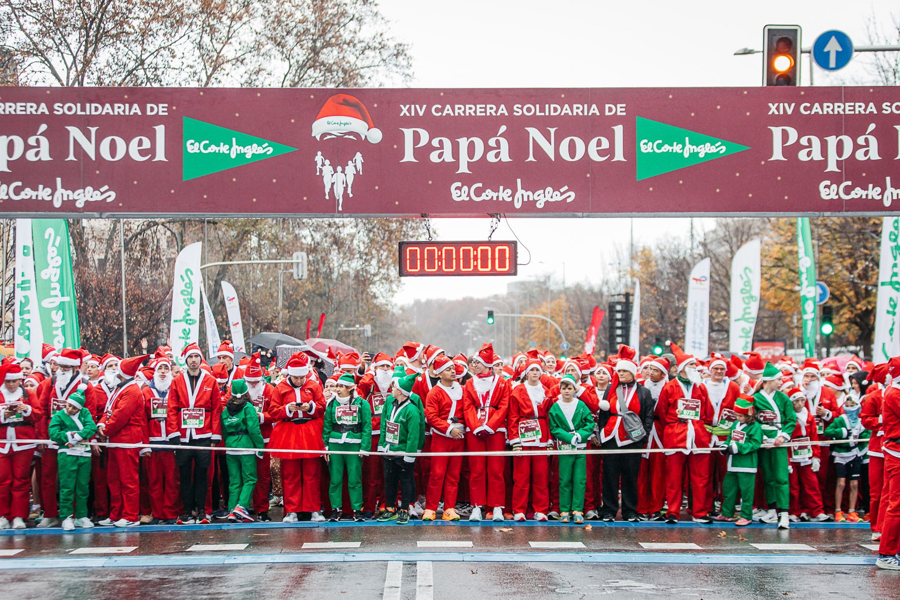 Papá Noel Salida Late mi Lente 64