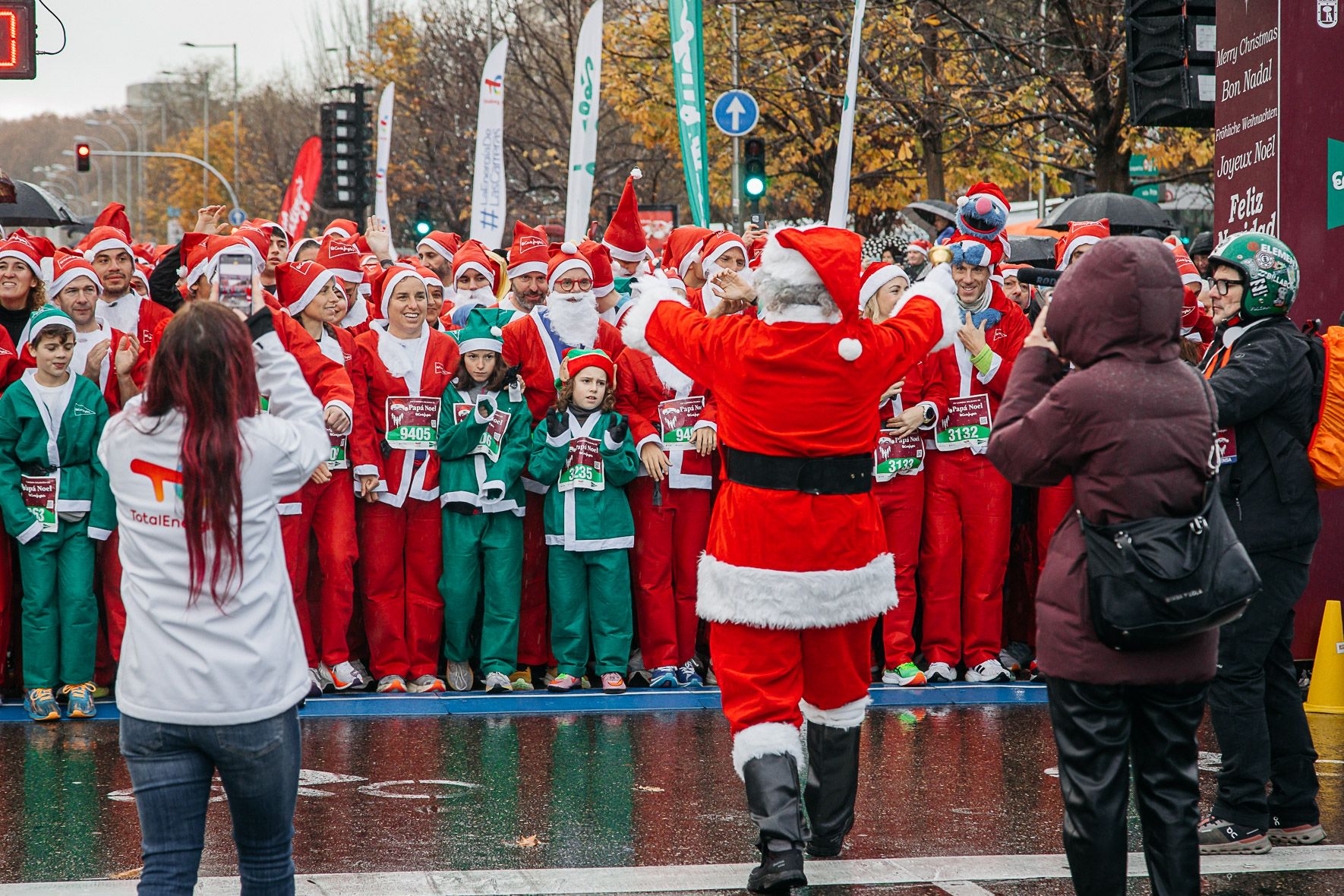 Papá Noel Salida Late mi Lente 98