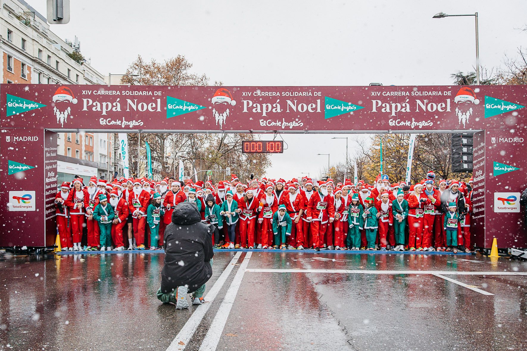 Papá Noel Salida Late mi Lente 103