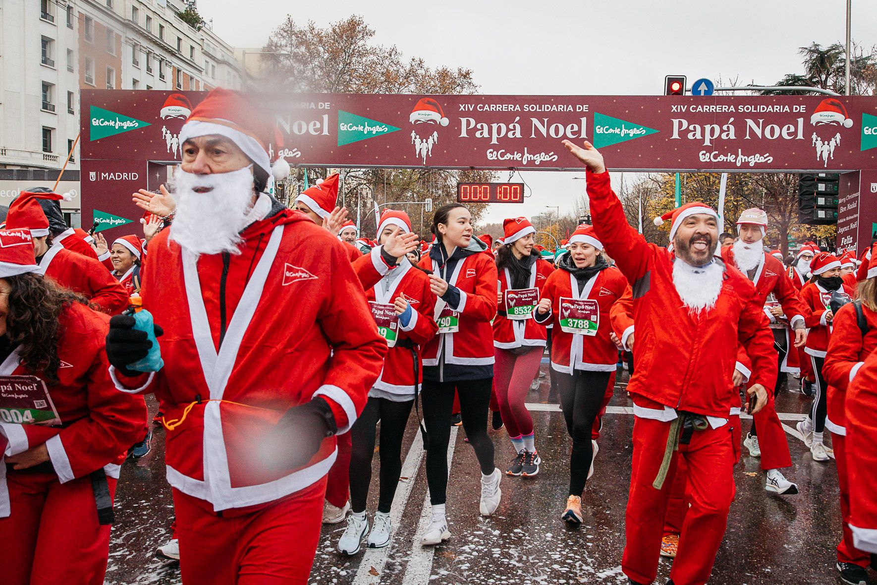Papá Noel Salida Late mi Lente 110