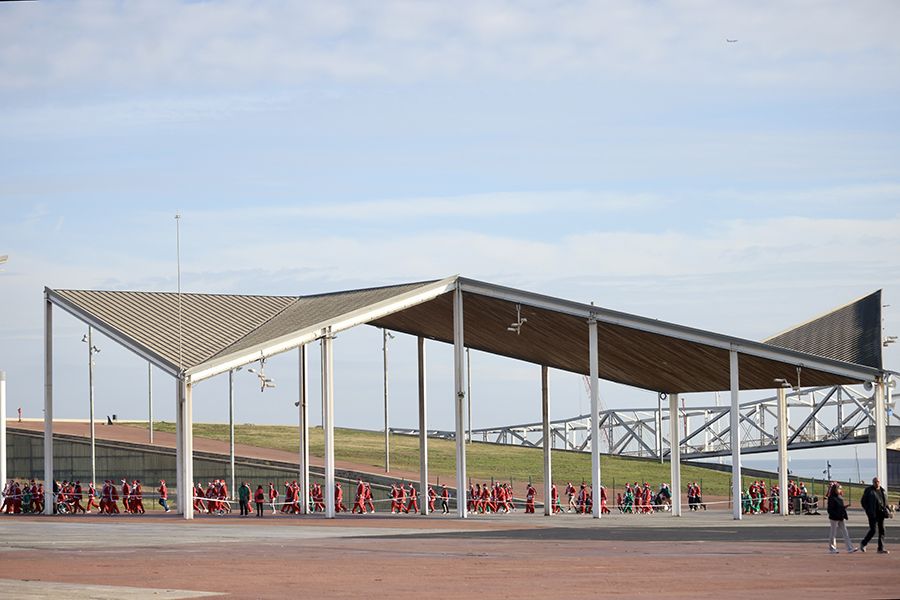 Las mejores fotos de la Carrera de Papá Noel de Barcelona 2025. 667