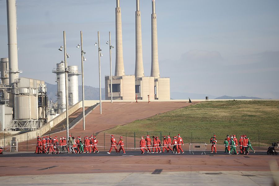 Las mejores fotos de la Carrera de Papá Noel de Barcelona 2025. 680