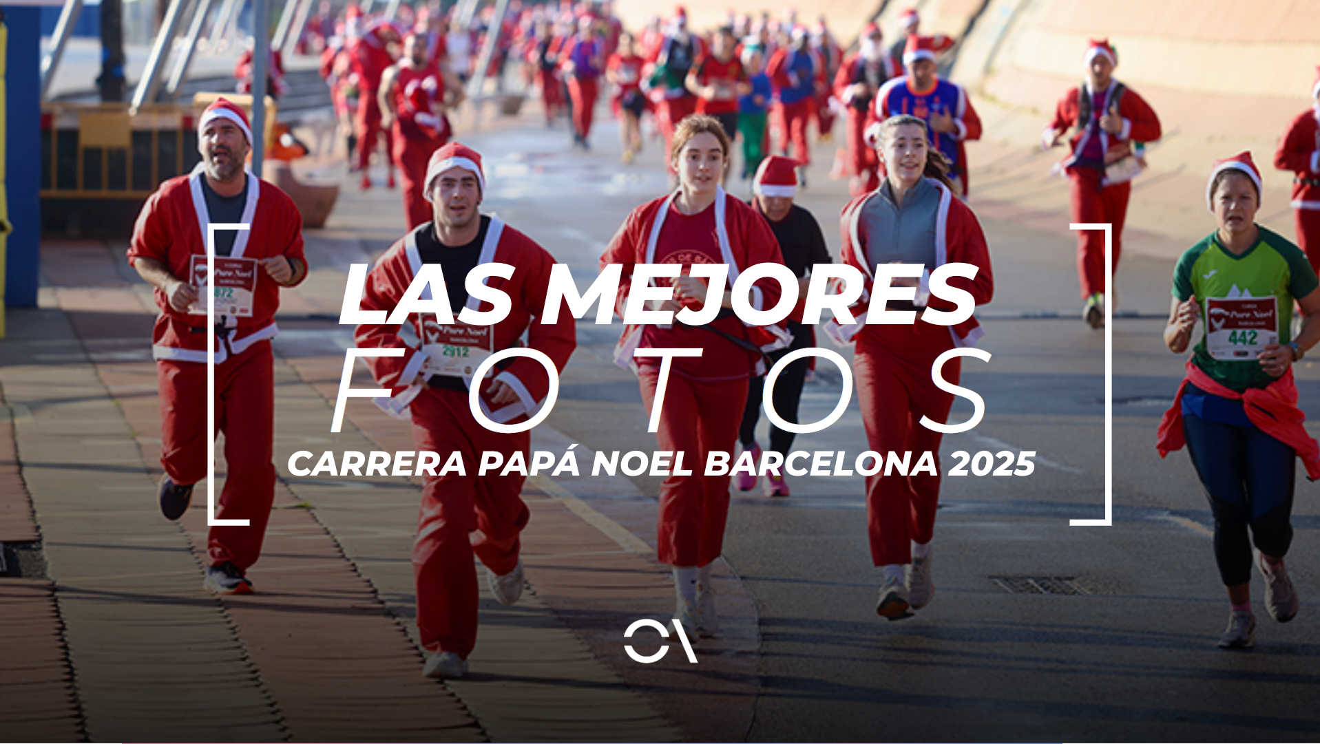 Las 50 mejores fotos de la Carrera de Papá Noel de Barcelona y la forma de conseguir las tuyas.