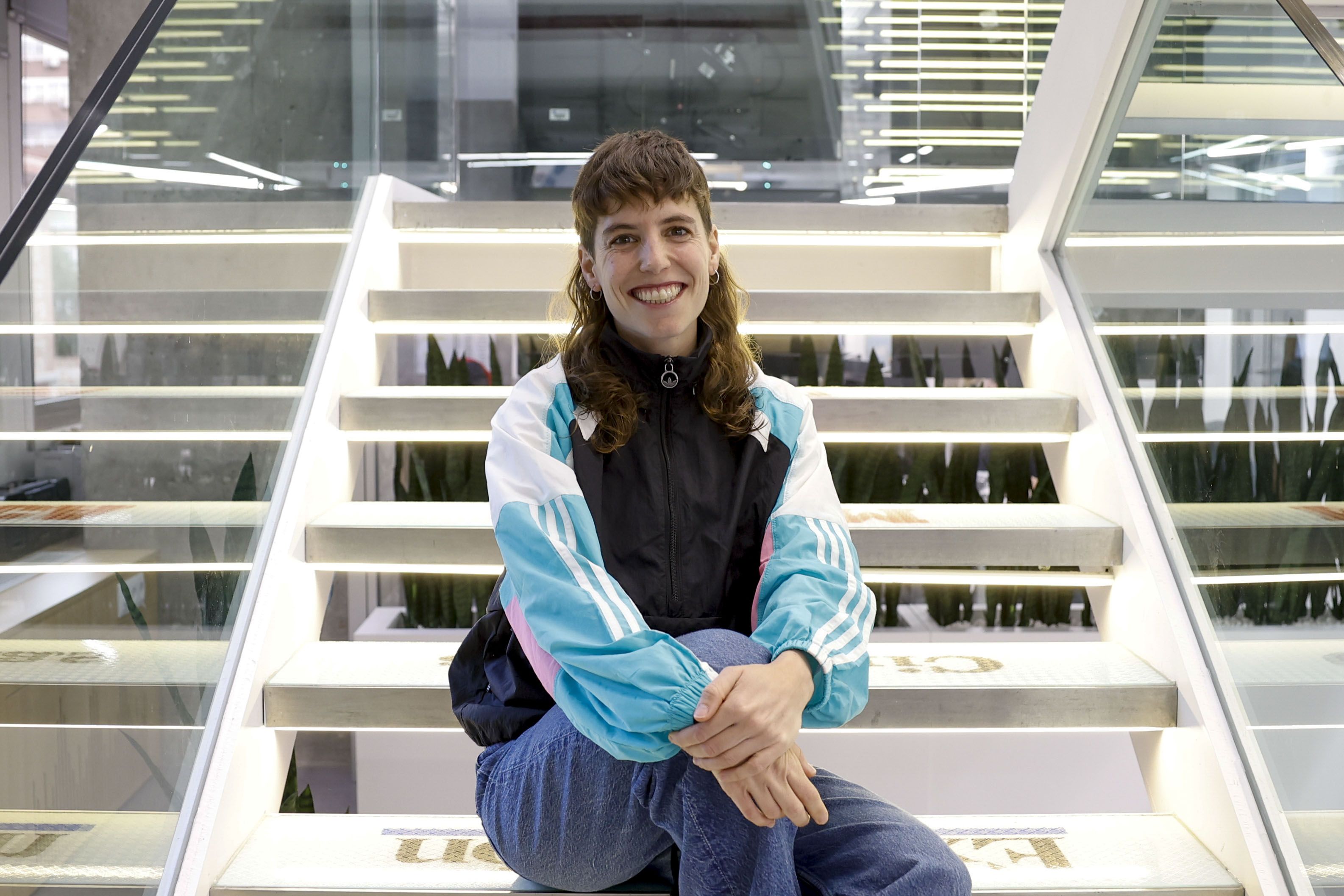 Marta Pérez en la sede de la Agencia EFE durante la entrevista. EFE.