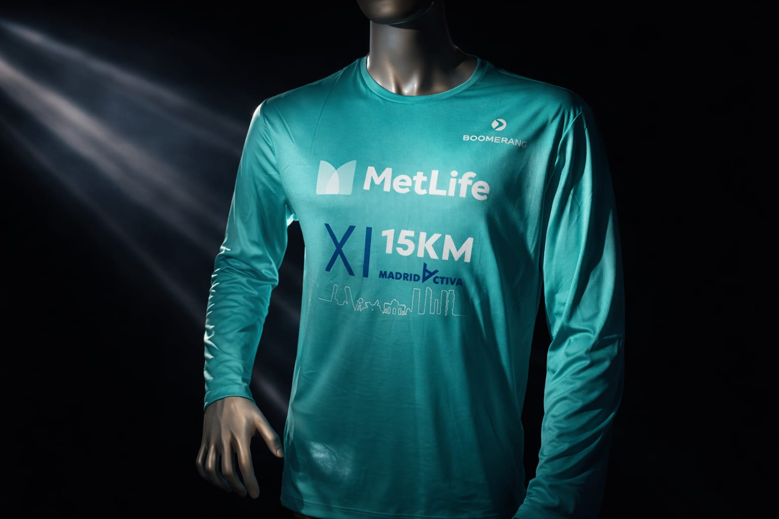 La camiseta de la Metlife 15KM Madrid Activa 2026