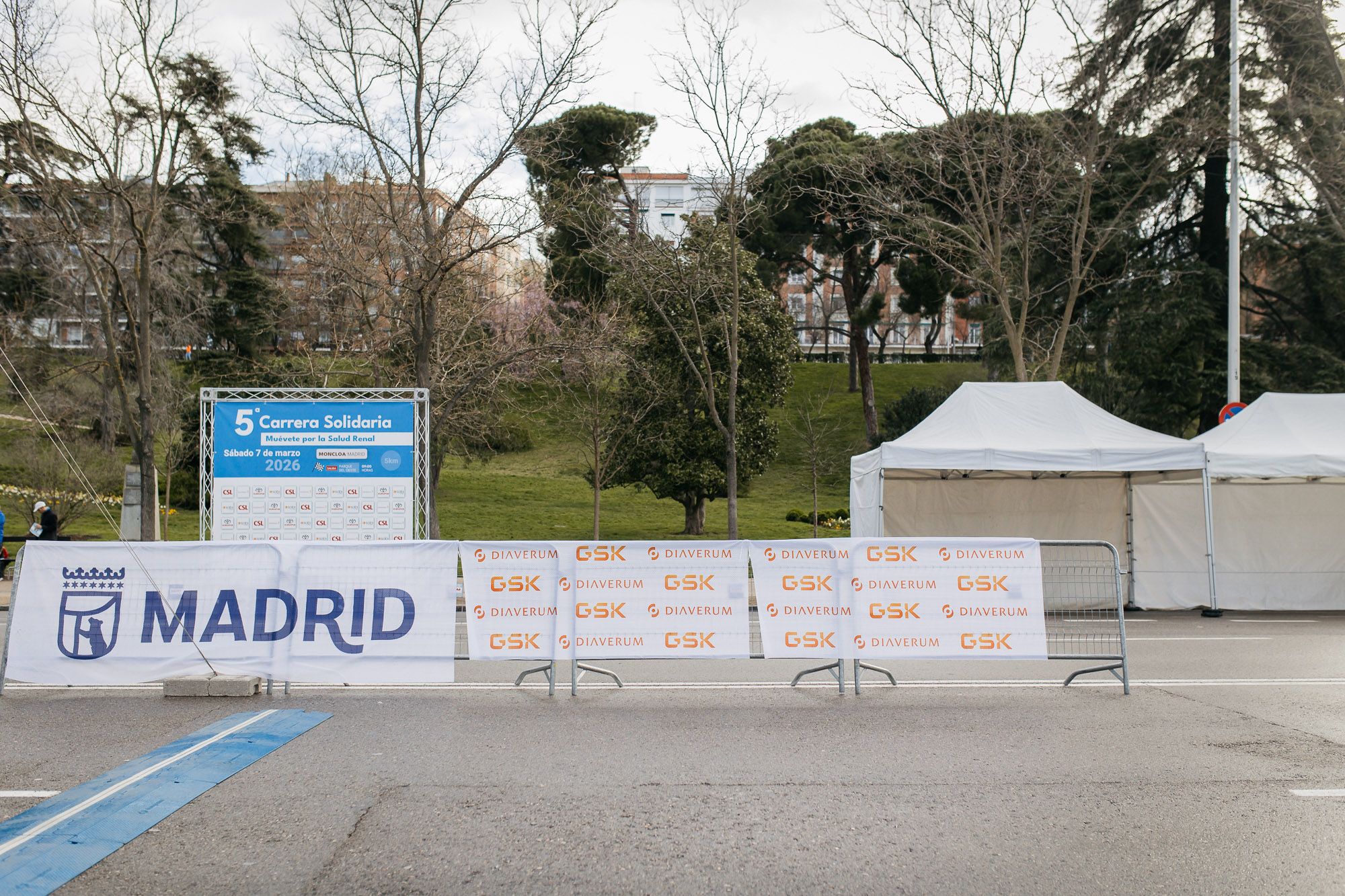 Carrera Solidaria "Muévete por la Salud Renal" ambiente salida Late mi Lente 3