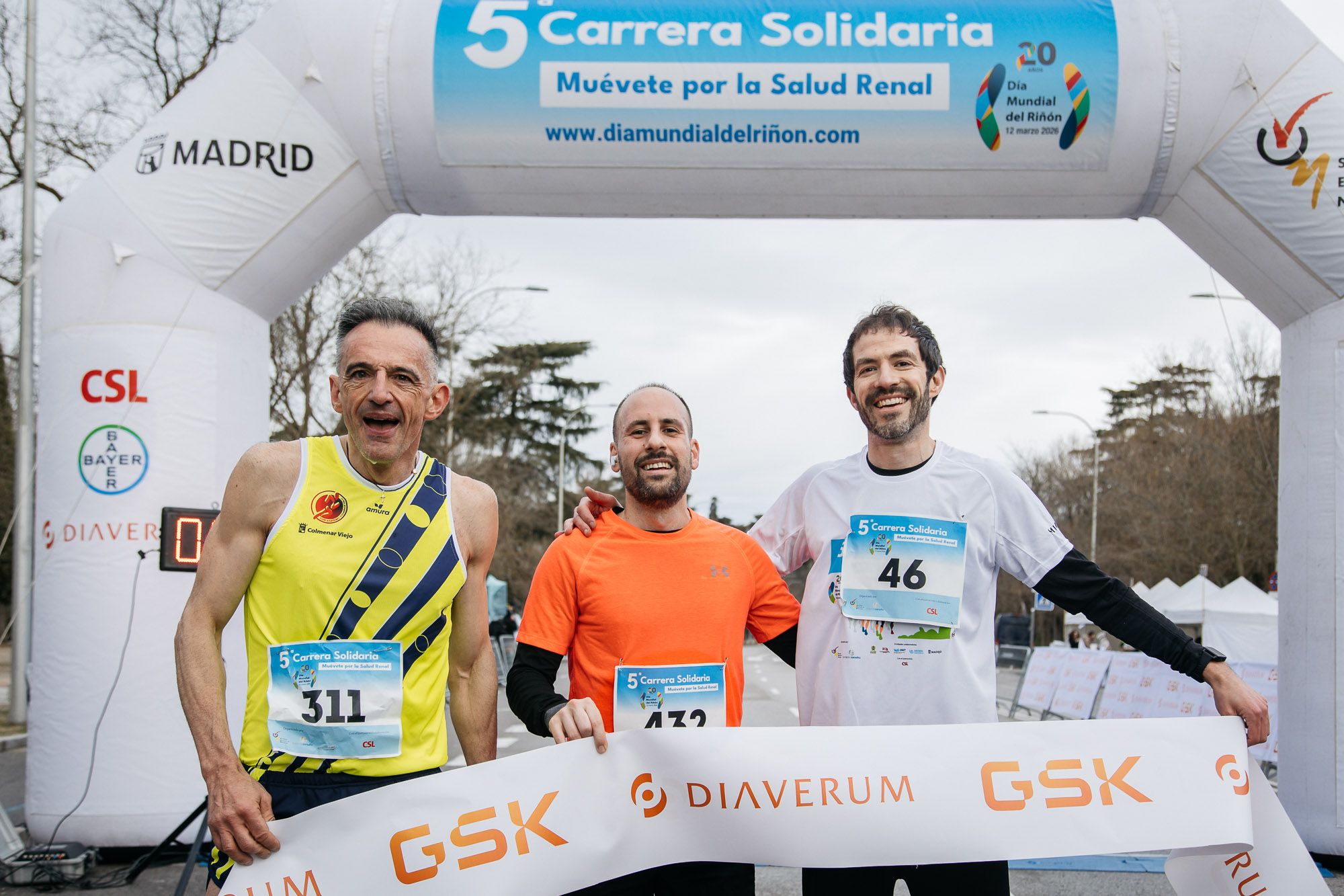 Carrera Solidaria "Muévete por la Salud Renal" carrera salida y meta Late mi Lente 24