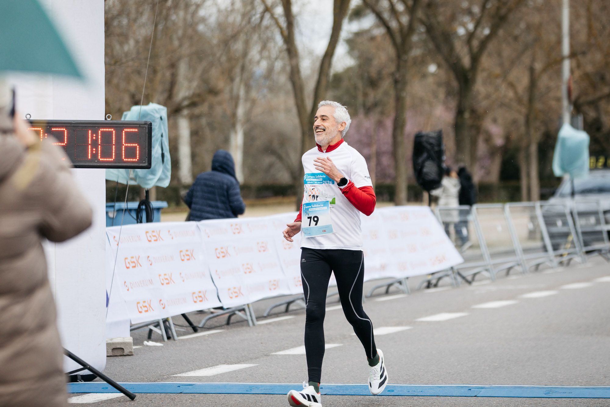 Carrera Solidaria "Muévete por la Salud Renal" carrera salida y meta Late mi Lente 64