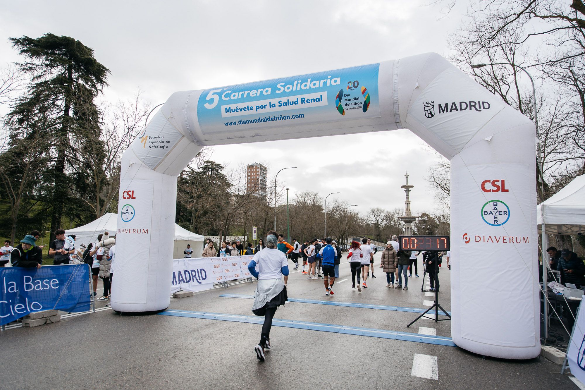 Carrera Solidaria "Muévete por la Salud Renal" carrera salida y meta Late mi Lente 72