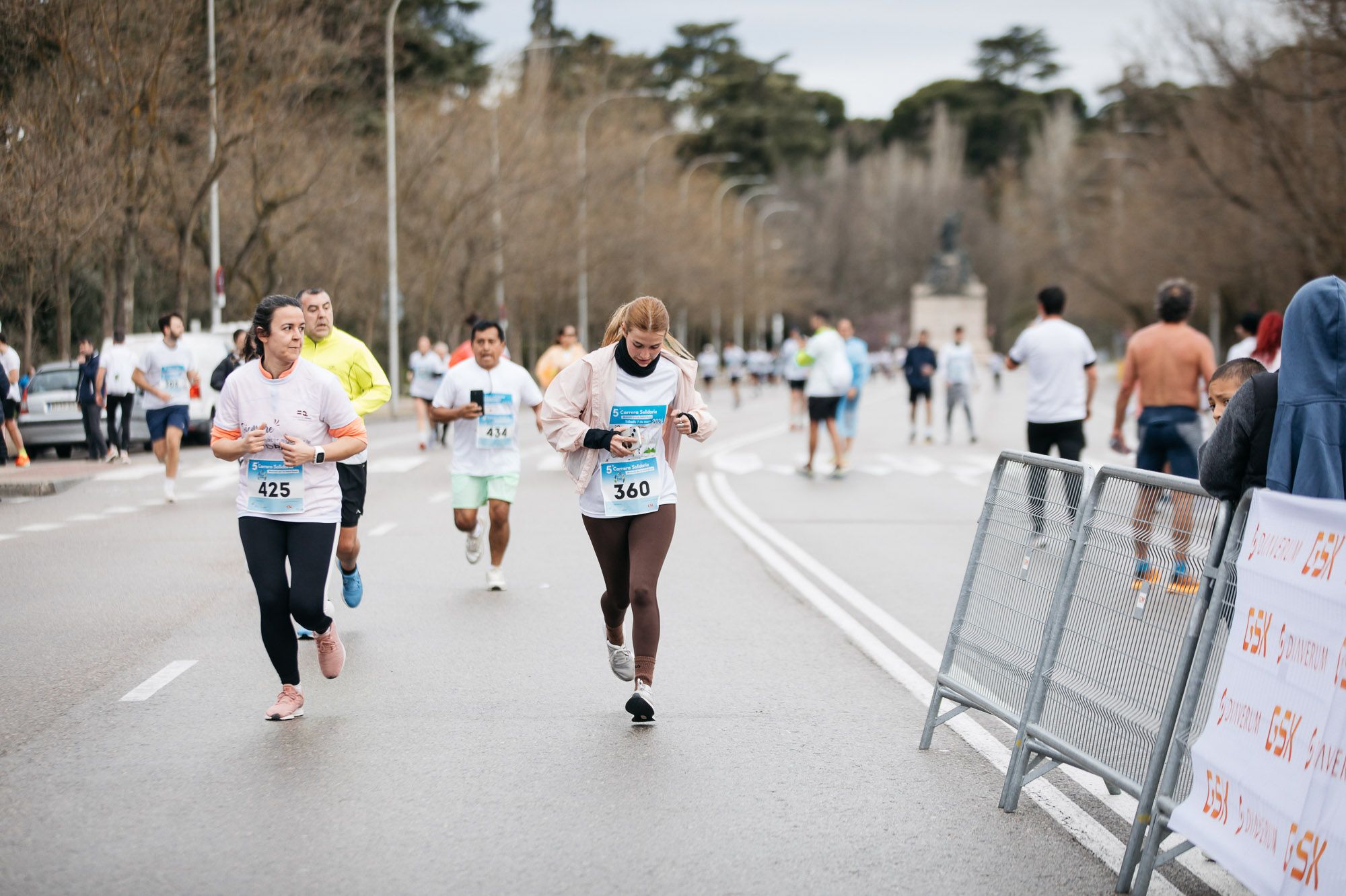 Carrera Solidaria "Muévete por la Salud Renal" carrera salida y meta Late mi Lente 142