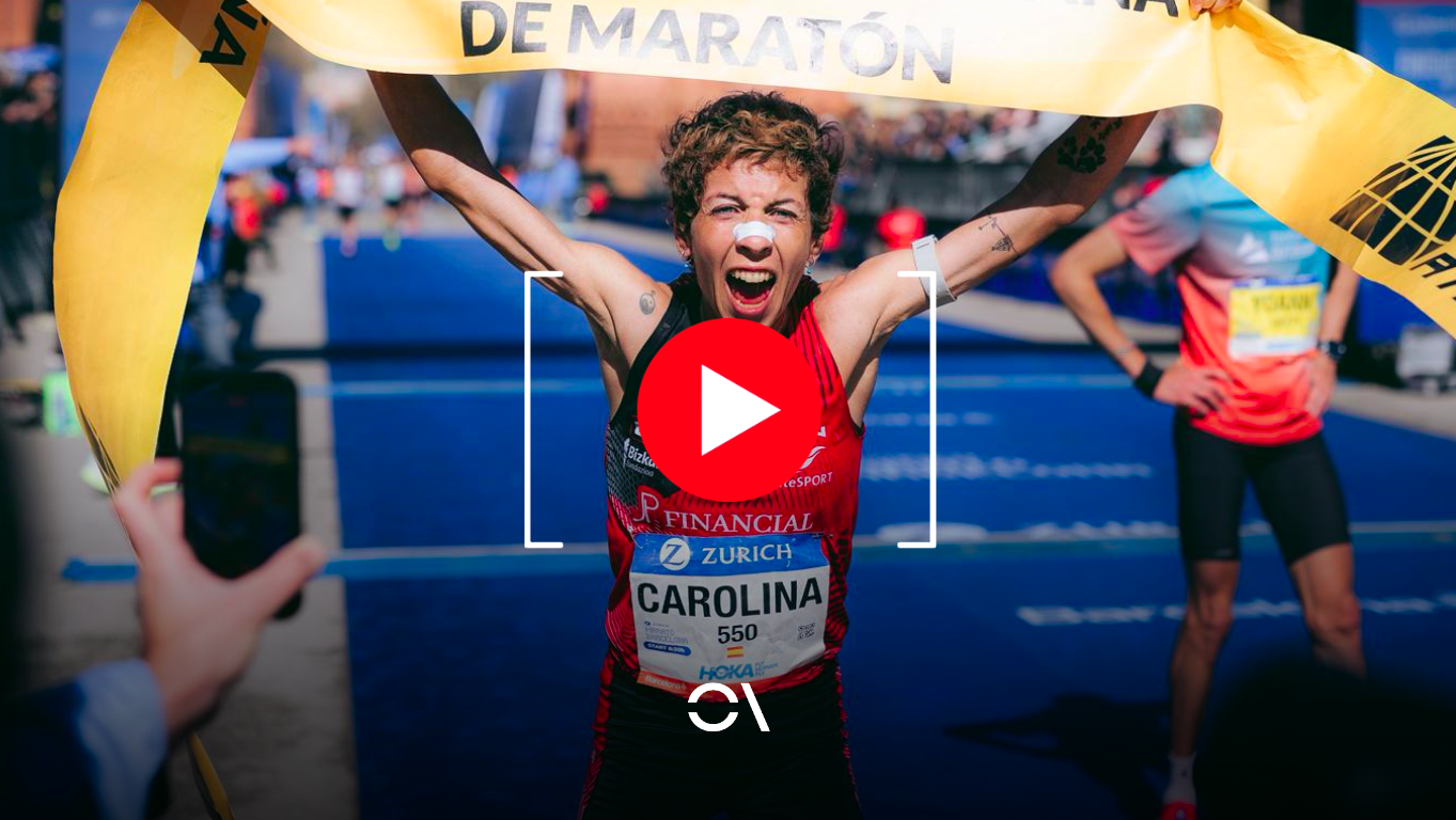 Carolina Robles en el Zurich Marató de Barcelona 2026. FOTORUNNERS.