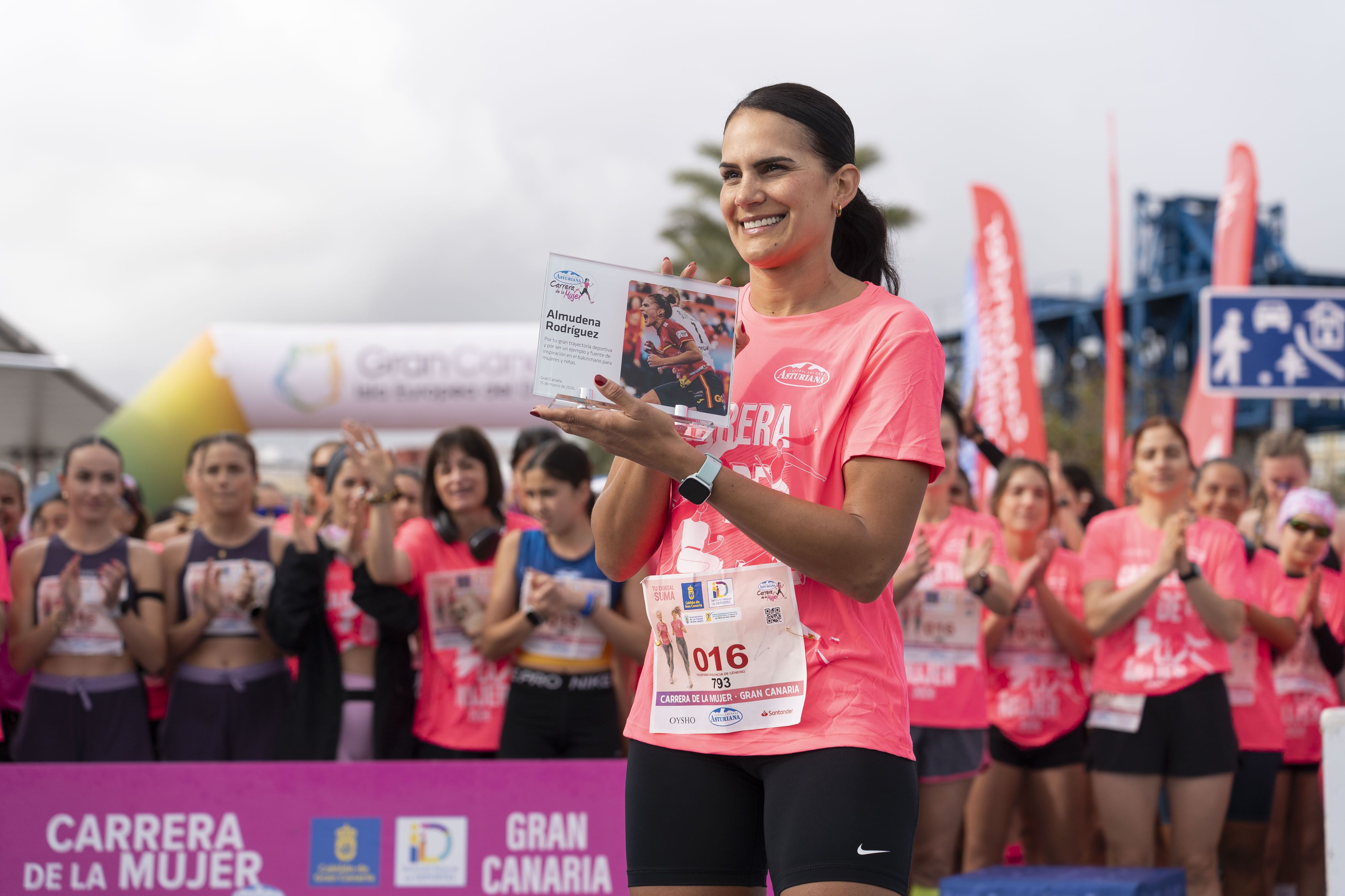 Las mejores fotos de la Carrera de la Mujer Central Lechera Asturiana de Gran Canaria 2026. Alex Basha   29