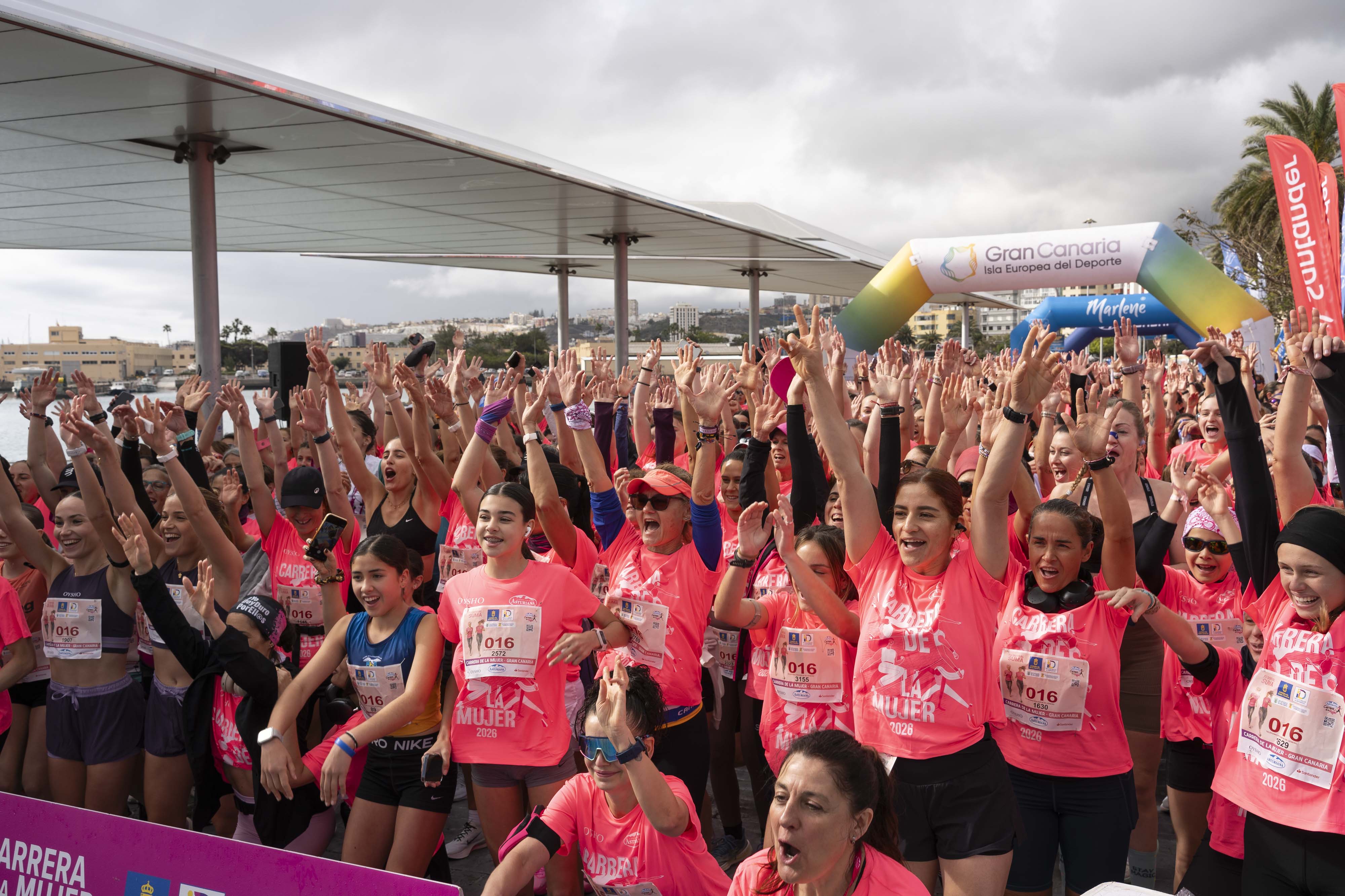 Las mejores fotos de la Carrera de la Mujer Central Lechera Asturiana de Gran Canaria 2026. Alex Basha   37