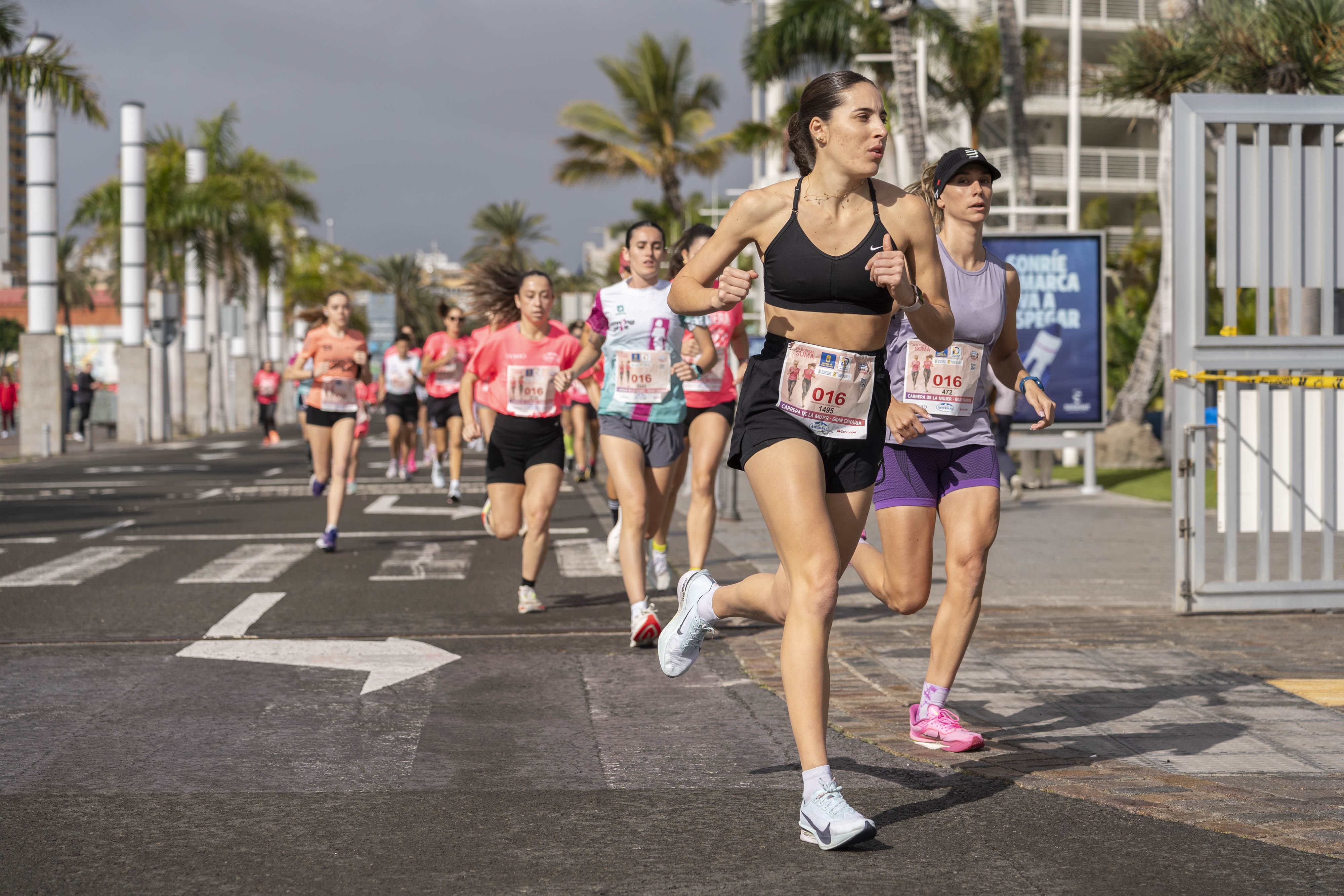 Las mejores fotos de la Carrera de la Mujer Central Lechera Asturiana de Gran Canaria 2026. Alex Basha   51