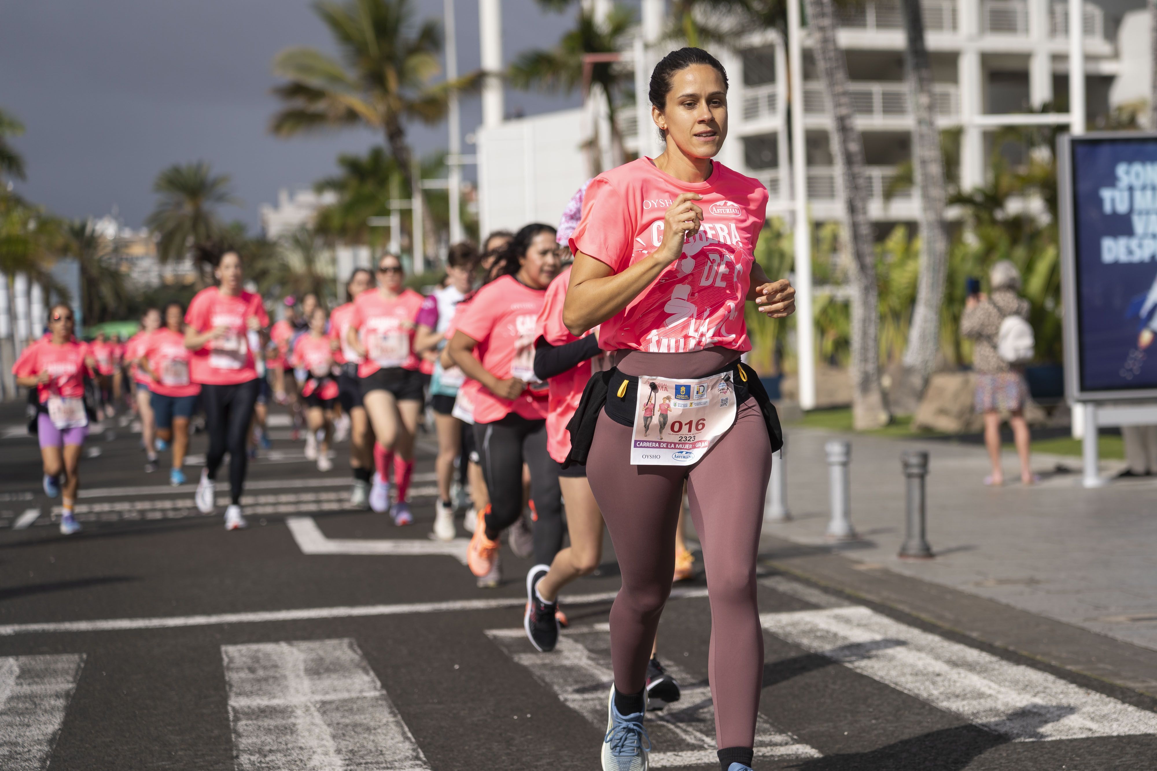Las mejores fotos de la Carrera de la Mujer Central Lechera Asturiana de Gran Canaria 2026. Alex Basha   54