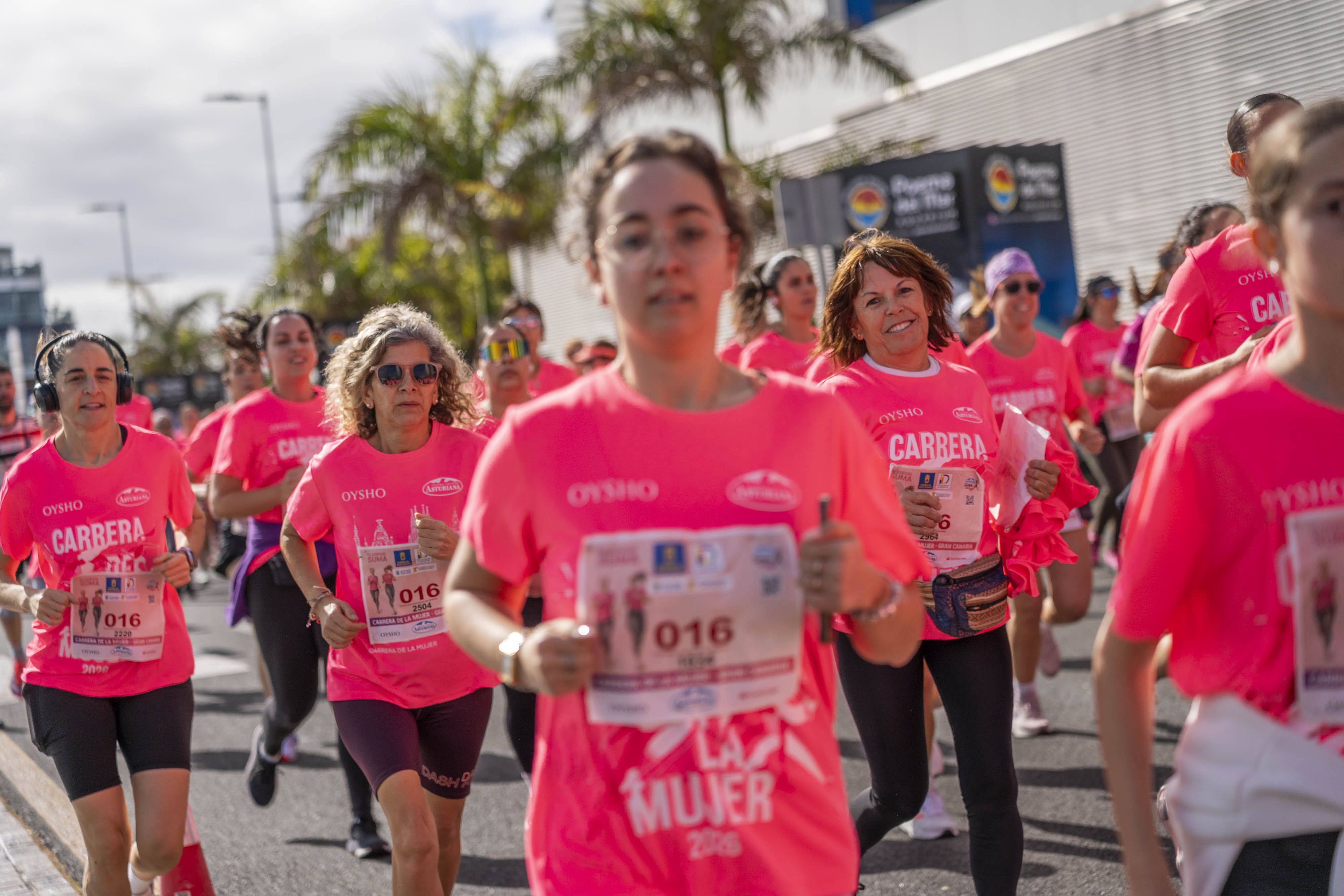 Las mejores fotos de la Carrera de la Mujer Central Lechera Asturiana de Gran Canaria 2026. Alex Basha   69