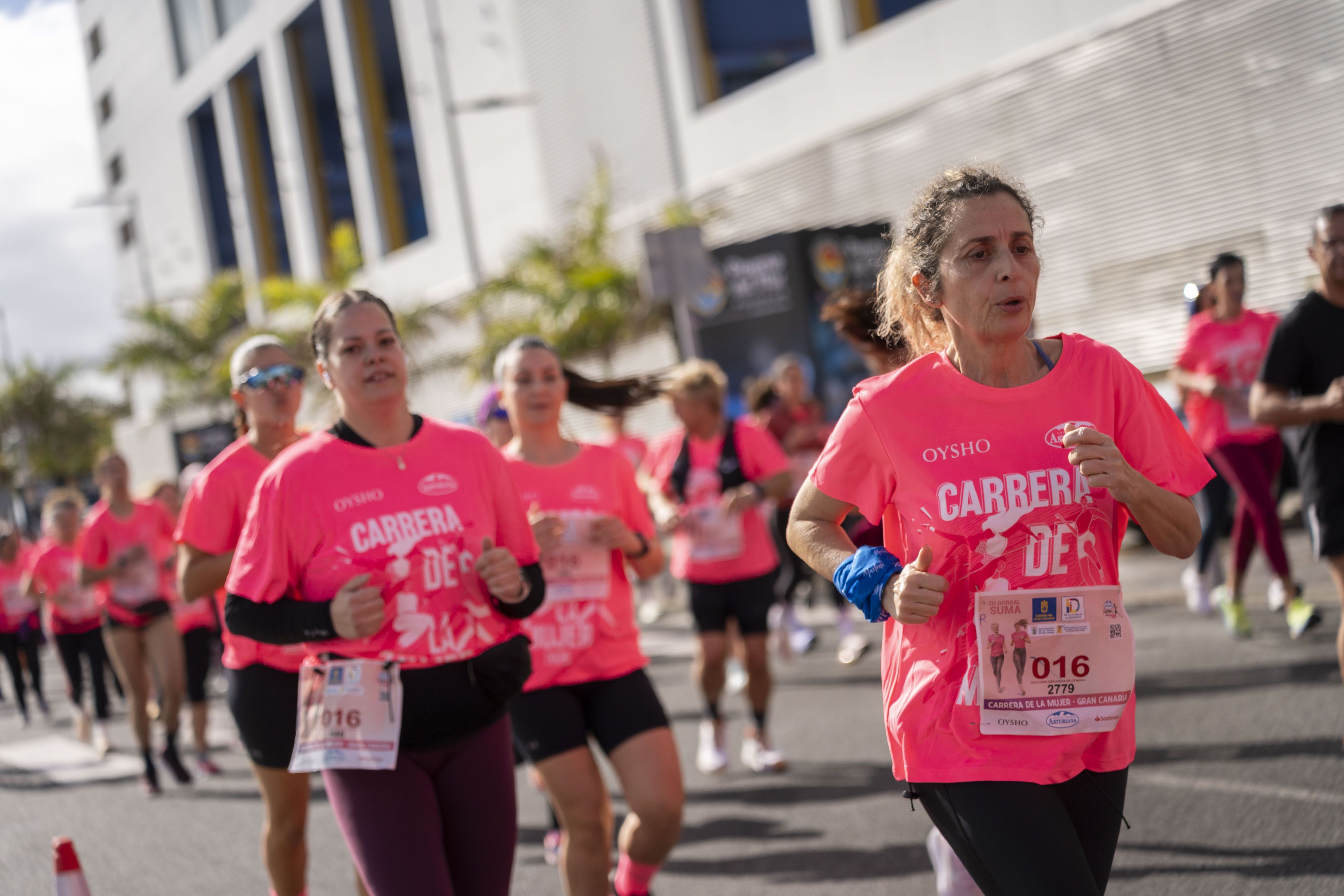 Las mejores fotos de la Carrera de la Mujer Central Lechera Asturiana de Gran Canaria 2026. Alex Basha   72