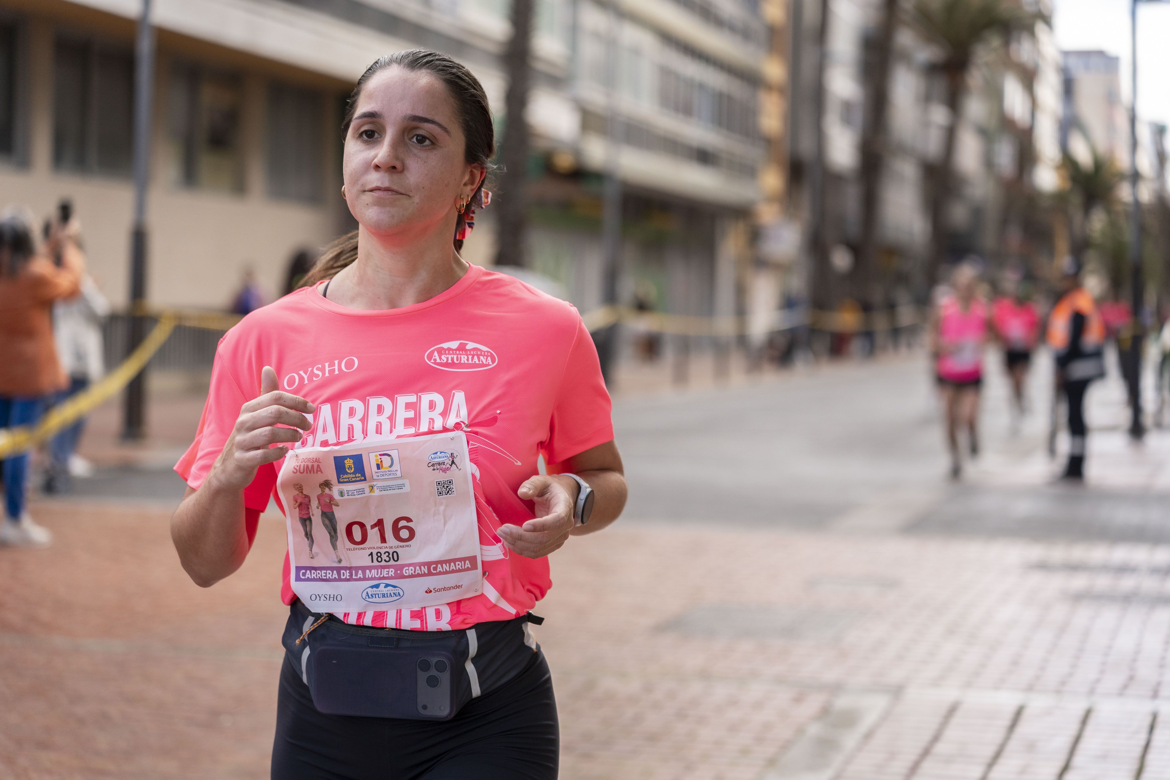 Las mejores fotos de la Carrera de la Mujer Central Lechera Asturiana de Gran Canaria 2026. Alex Basha   99