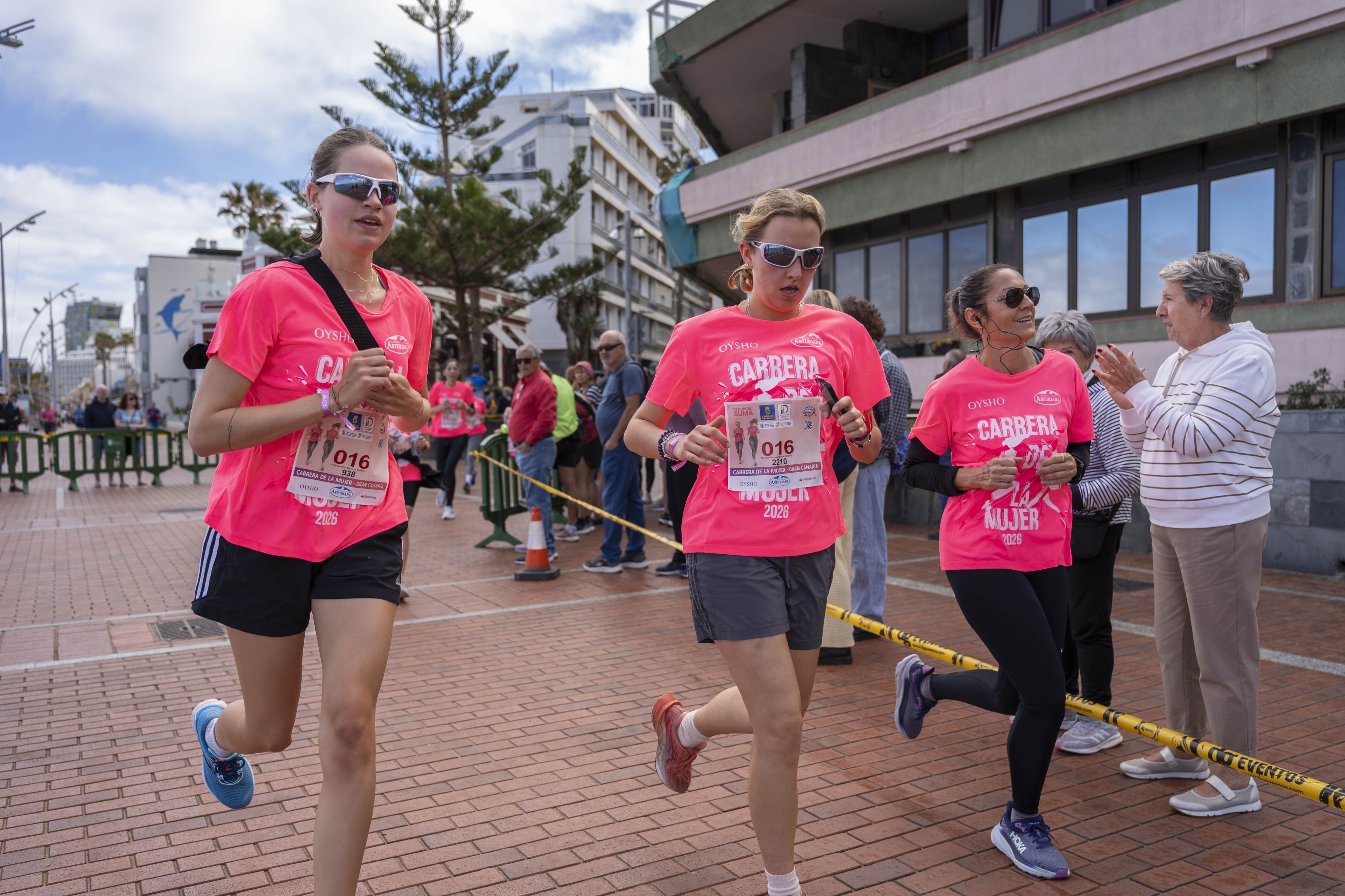 Las mejores fotos de la Carrera de la Mujer Central Lechera Asturiana de Gran Canaria 2026. Alex Basha   106