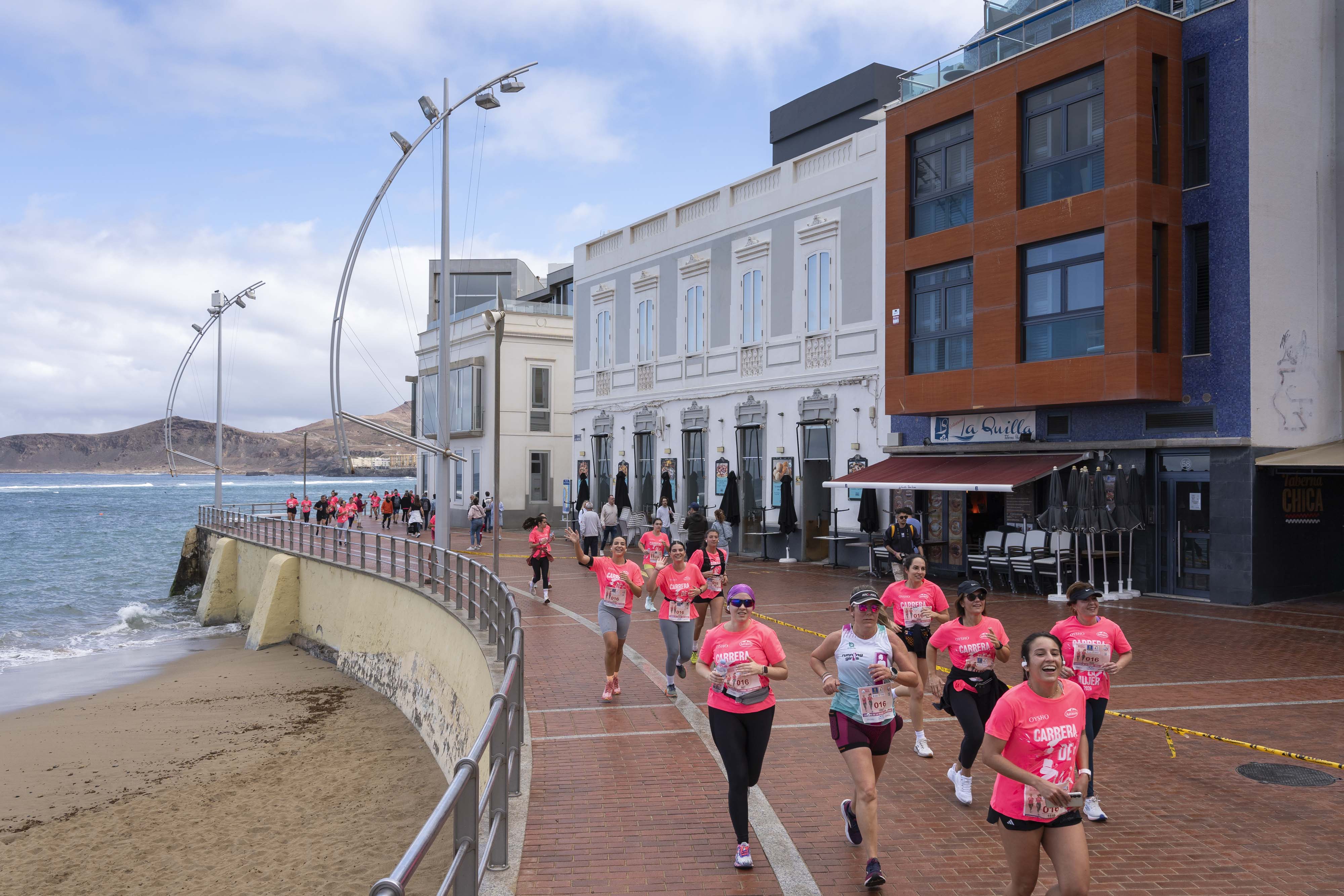 Las mejores fotos de la Carrera de la Mujer Central Lechera Asturiana de Gran Canaria 2026. Alex Basha   118