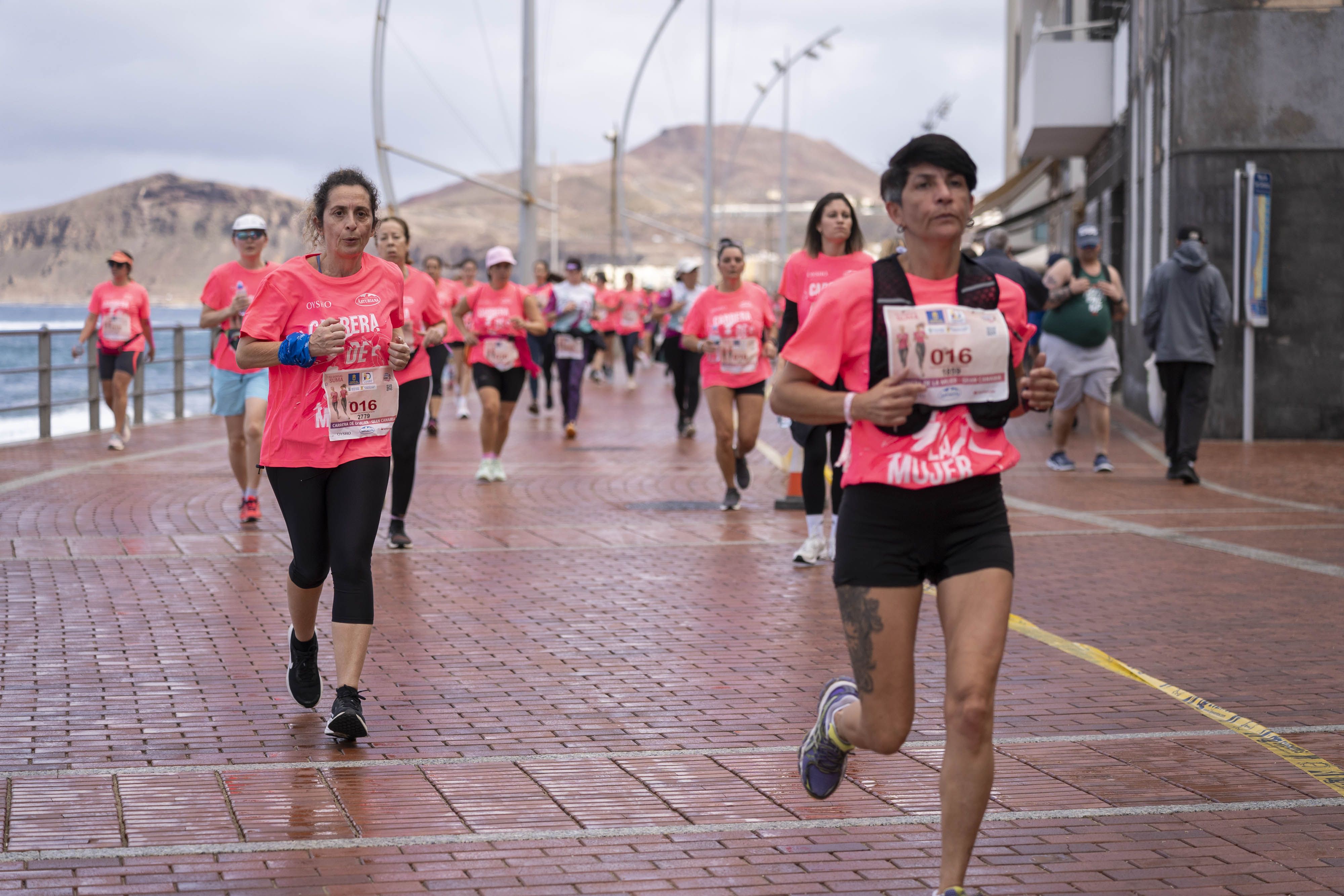 Las mejores fotos de la Carrera de la Mujer Central Lechera Asturiana de Gran Canaria 2026. Alex Basha   123