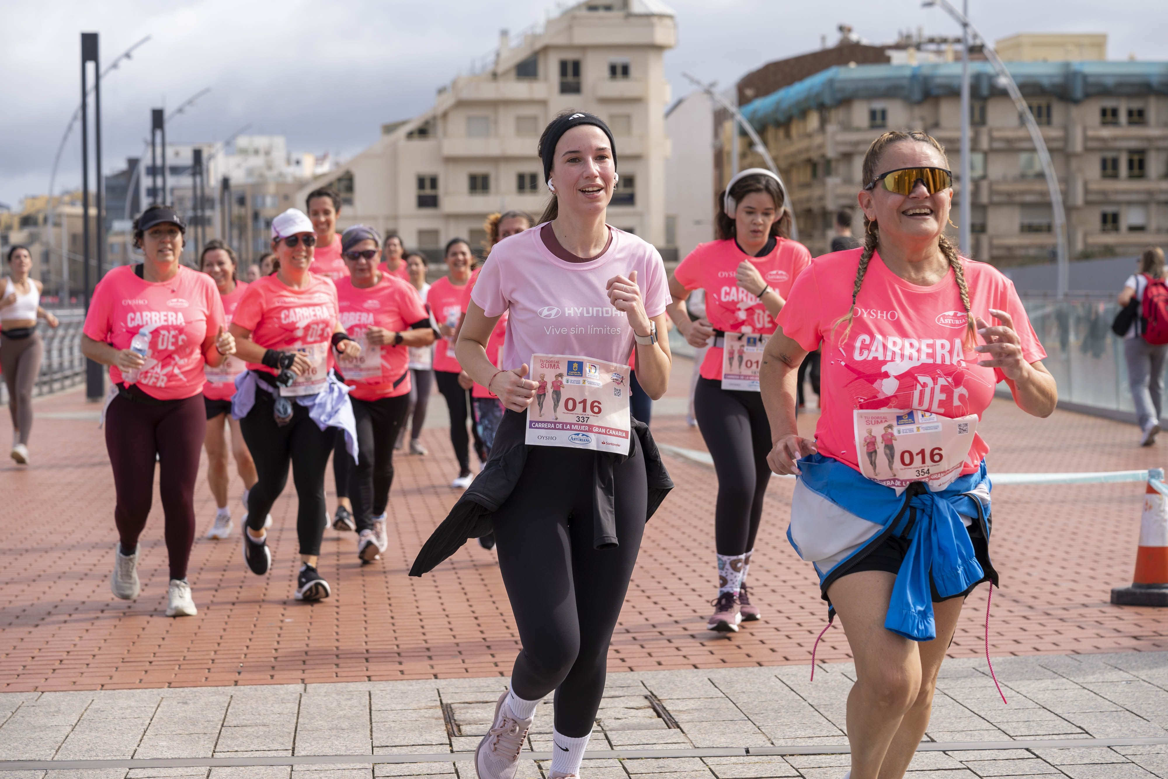 Las mejores fotos de la Carrera de la Mujer Central Lechera Asturiana de Gran Canaria 2026. Alex Basha   148