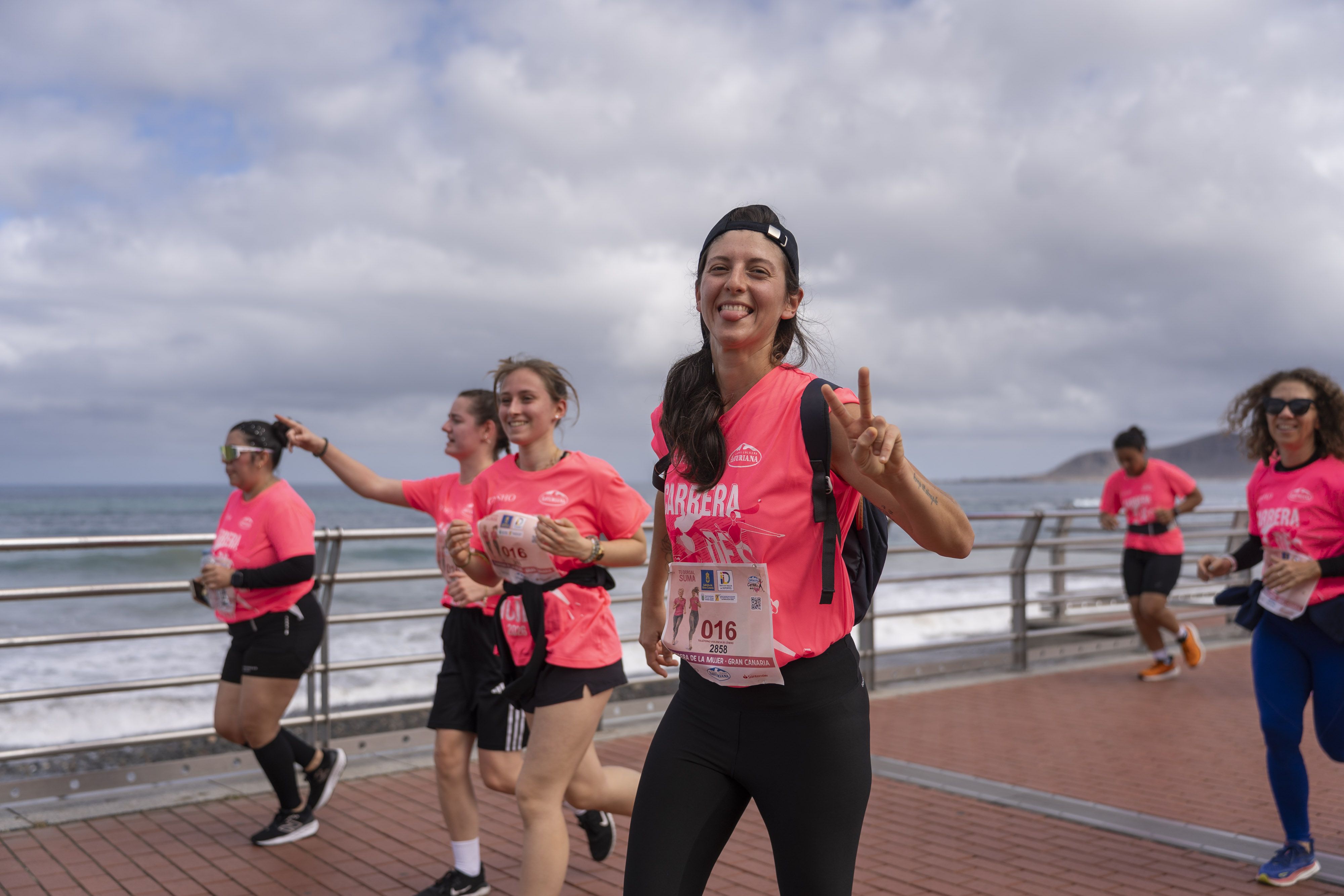 Las mejores fotos de la Carrera de la Mujer Central Lechera Asturiana de Gran Canaria 2026. Alex Basha   162