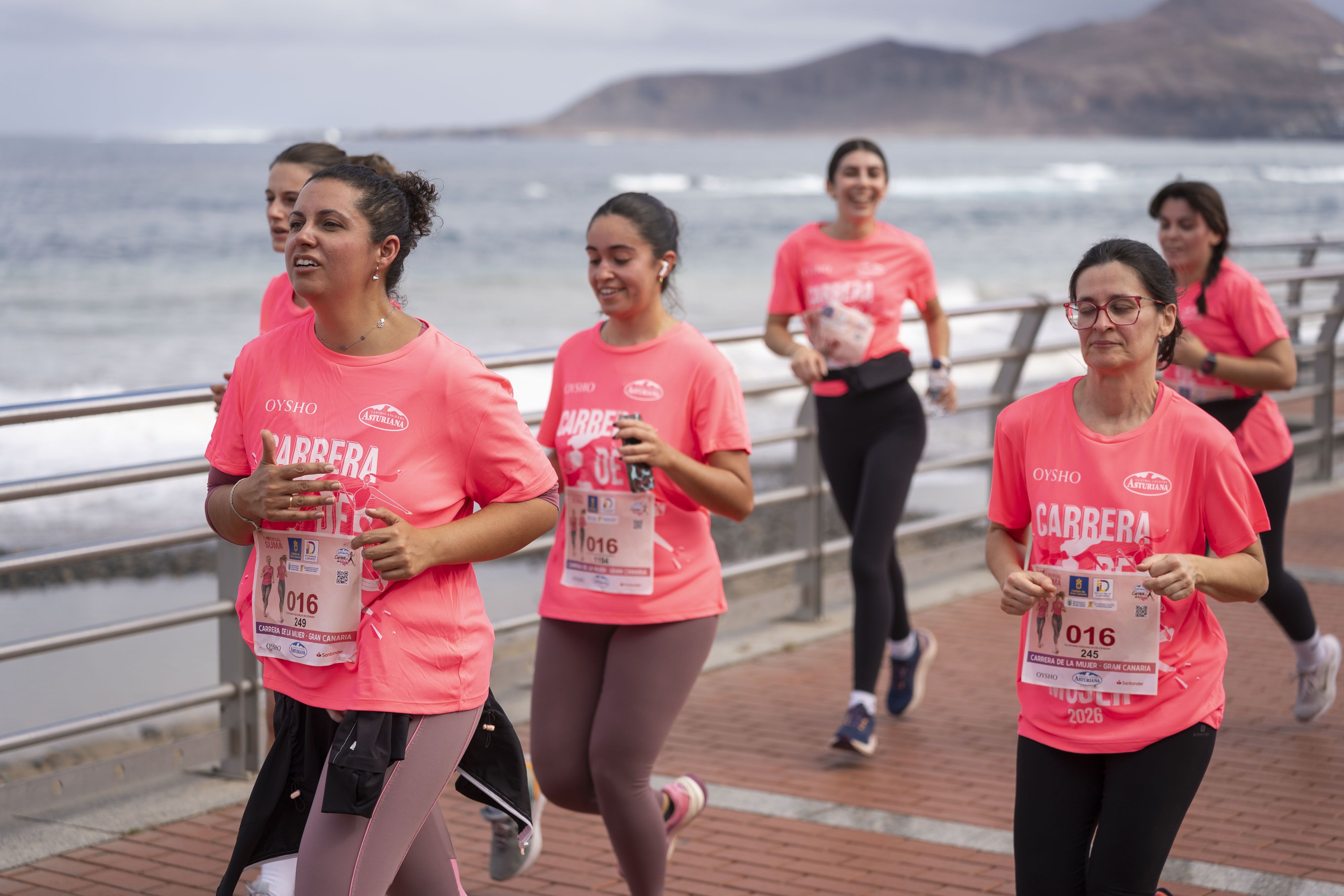 Las mejores fotos de la Carrera de la Mujer Central Lechera Asturiana de Gran Canaria 2026. Alex Basha   167