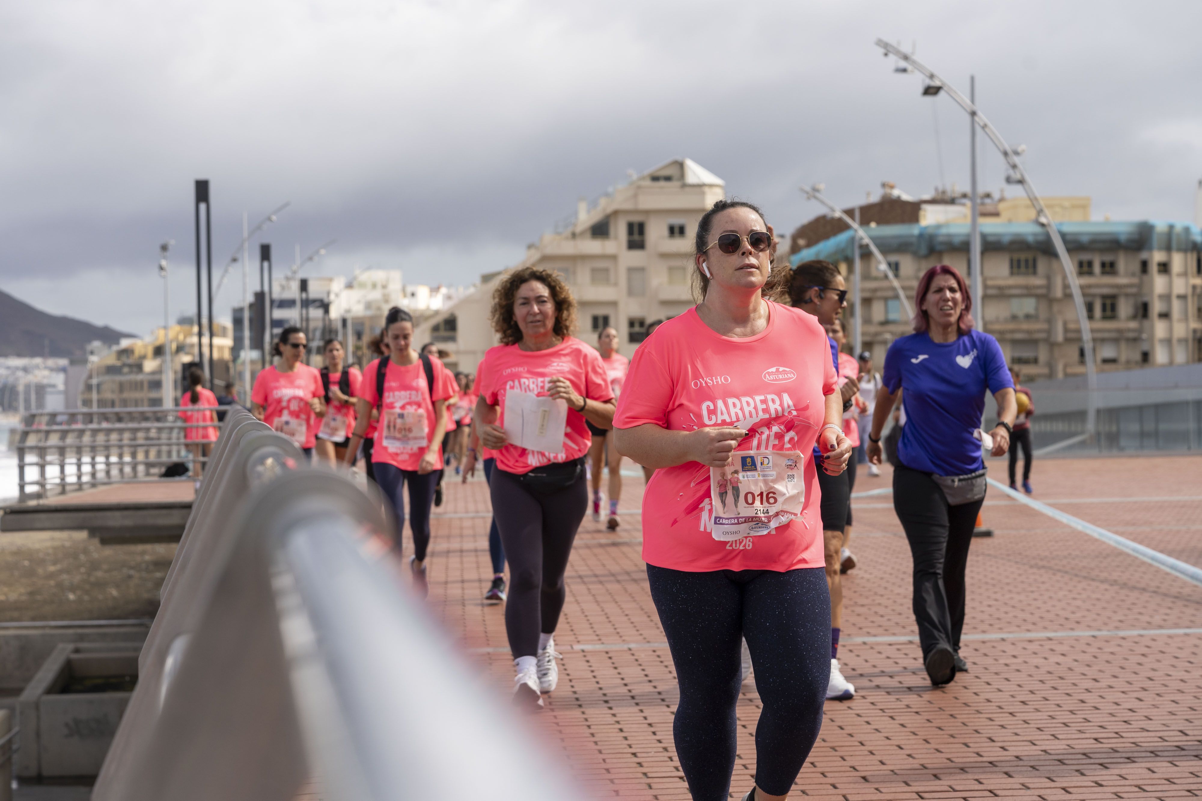 Las mejores fotos de la Carrera de la Mujer Central Lechera Asturiana de Gran Canaria 2026. Alex Basha   175