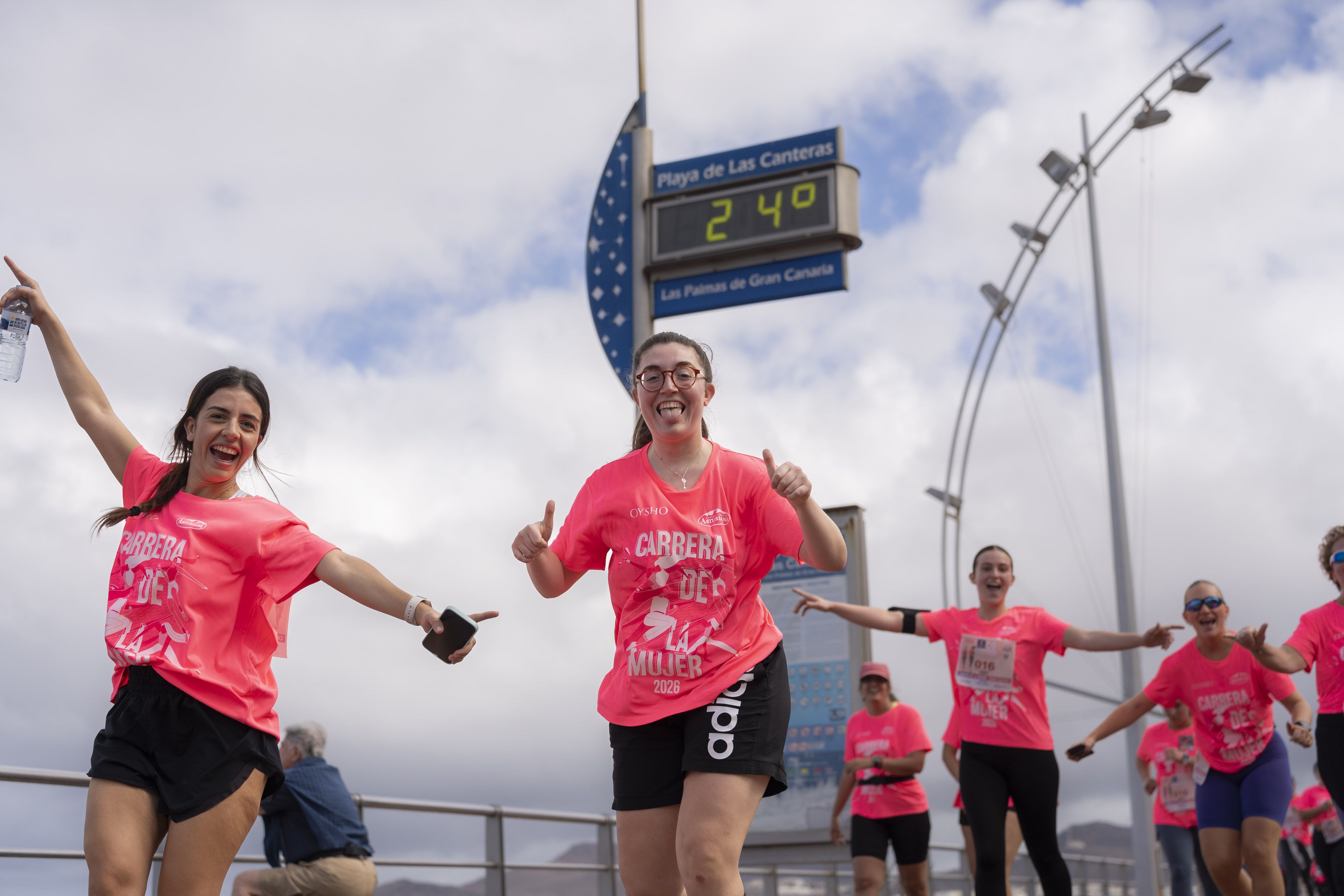 Las mejores fotos de la Carrera de la Mujer Central Lechera Asturiana de Gran Canaria 2026. Alex Basha   187