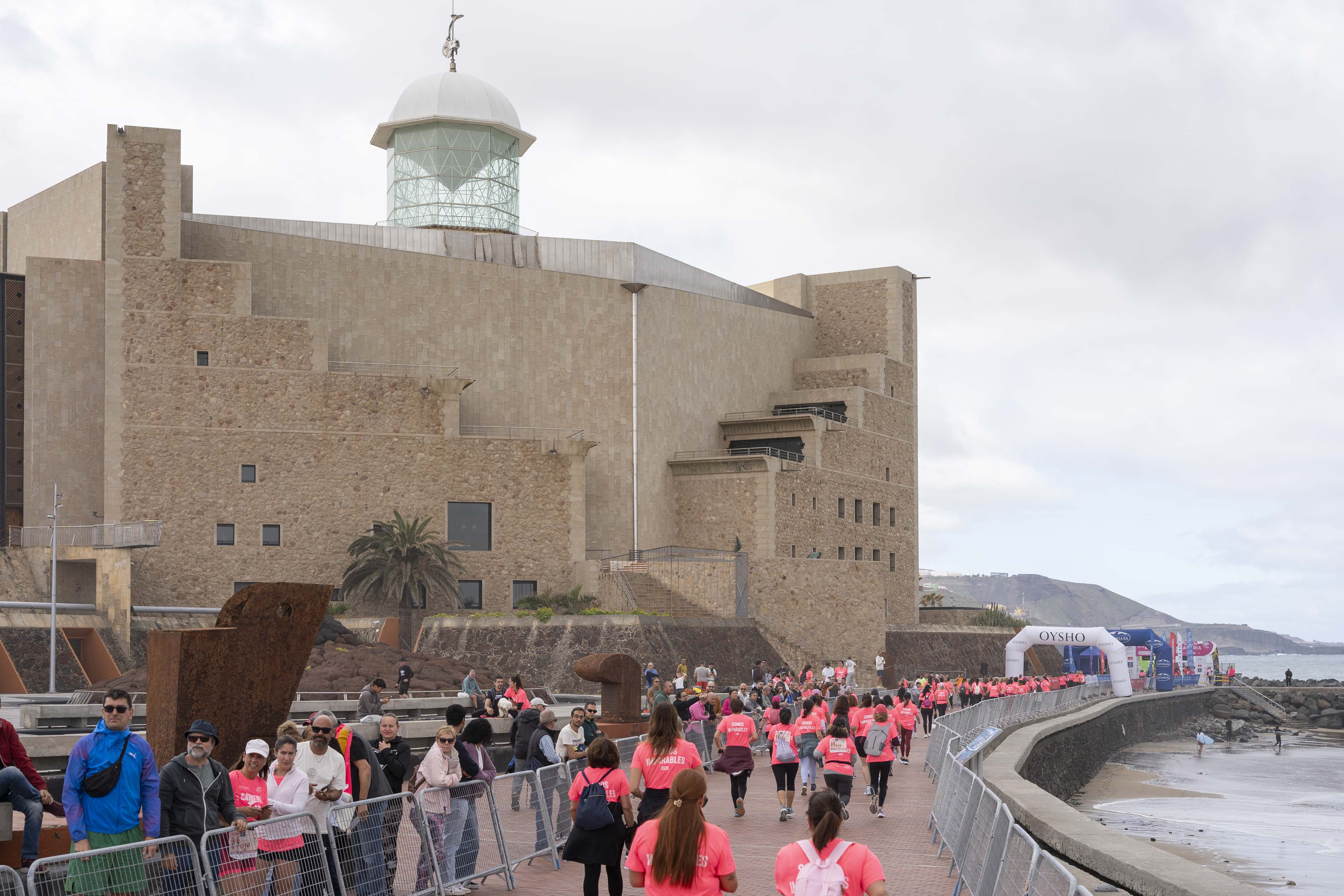 Las mejores fotos de la Carrera de la Mujer Central Lechera Asturiana de Gran Canaria 2026. Alex Basha   201