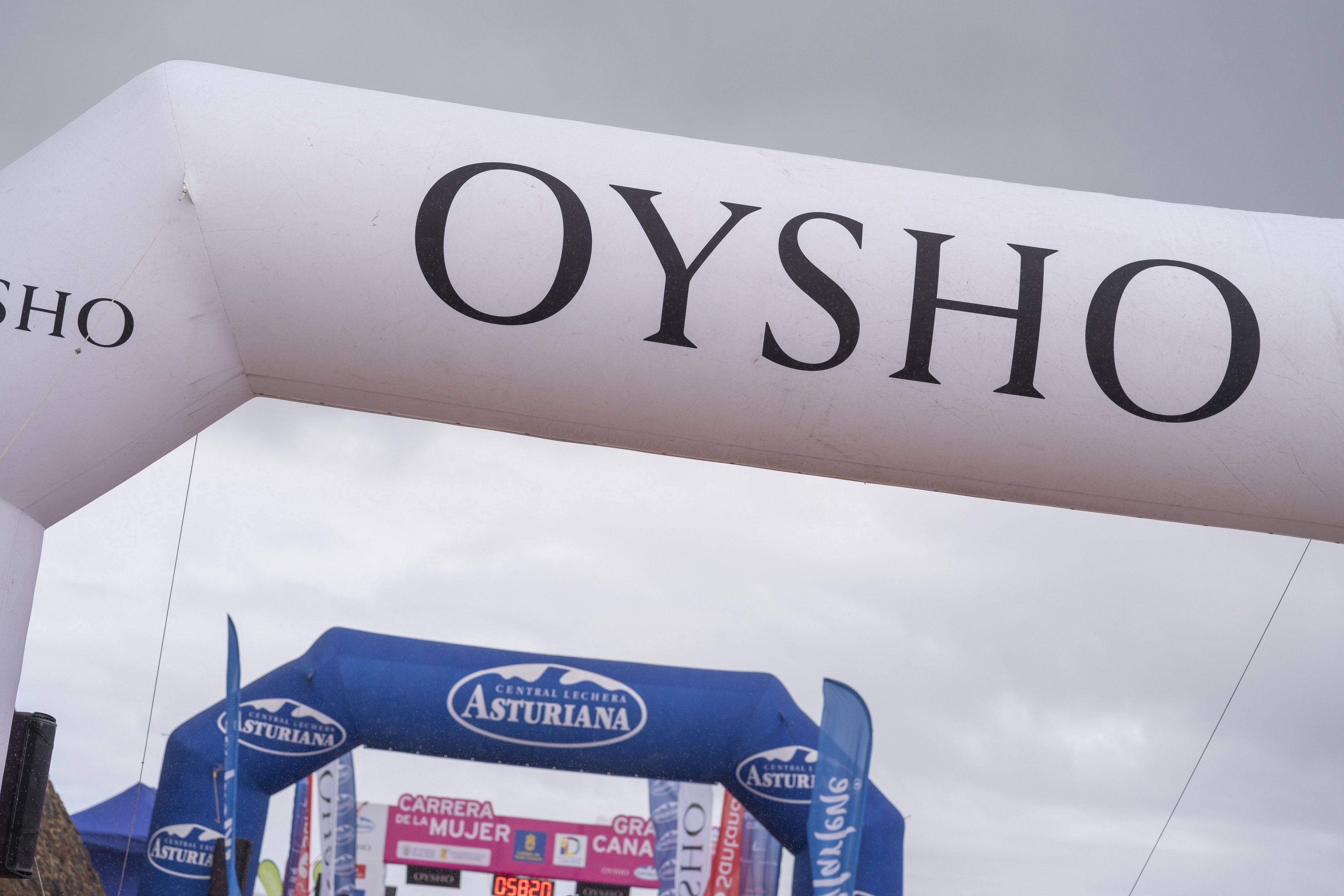 Las mejores fotos de la Carrera de la Mujer Central Lechera Asturiana de Gran Canaria 2026. Alex Basha   218