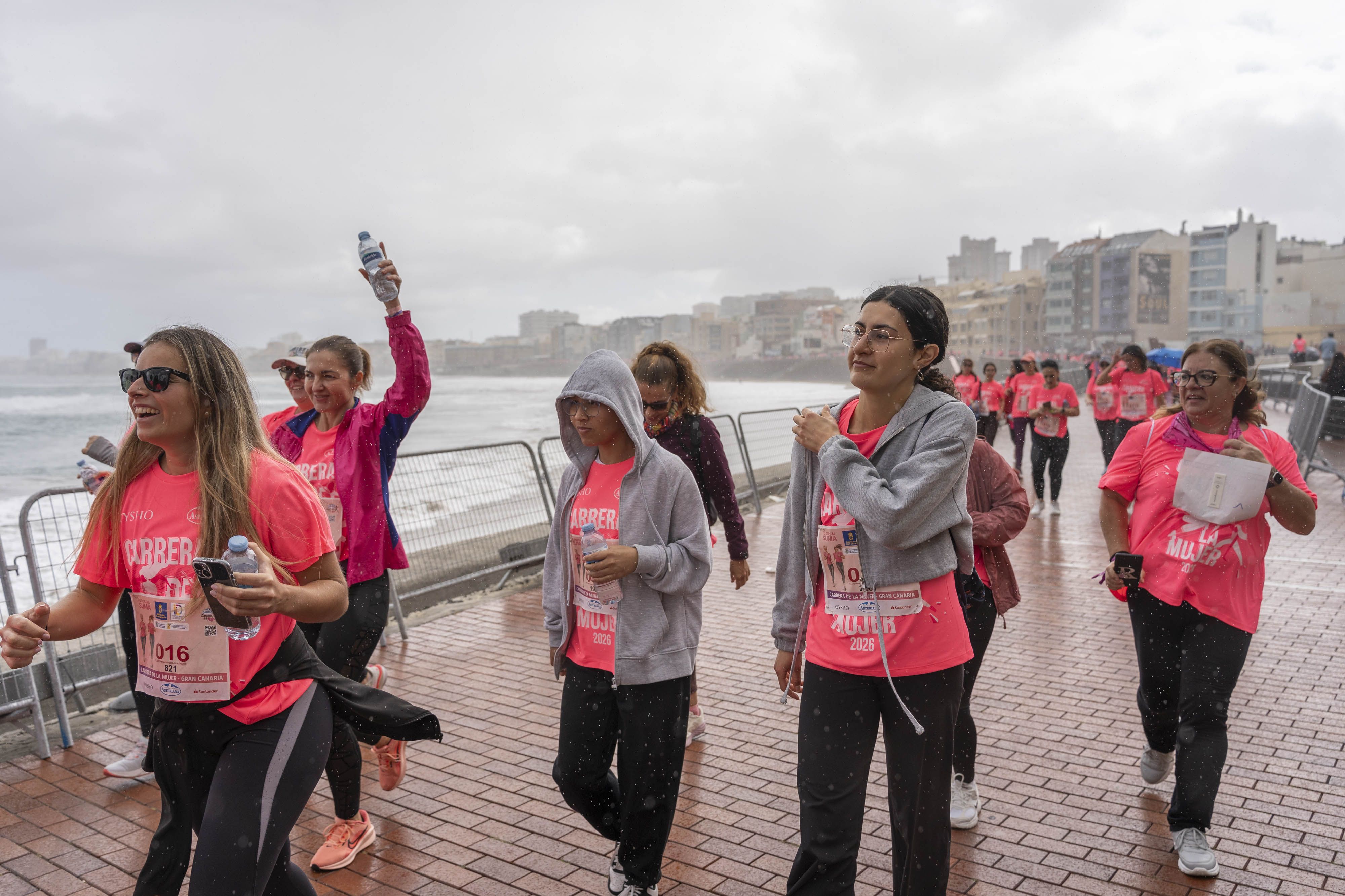 Las mejores fotos de la Carrera de la Mujer Central Lechera Asturiana de Gran Canaria 2026. Alex Basha   219