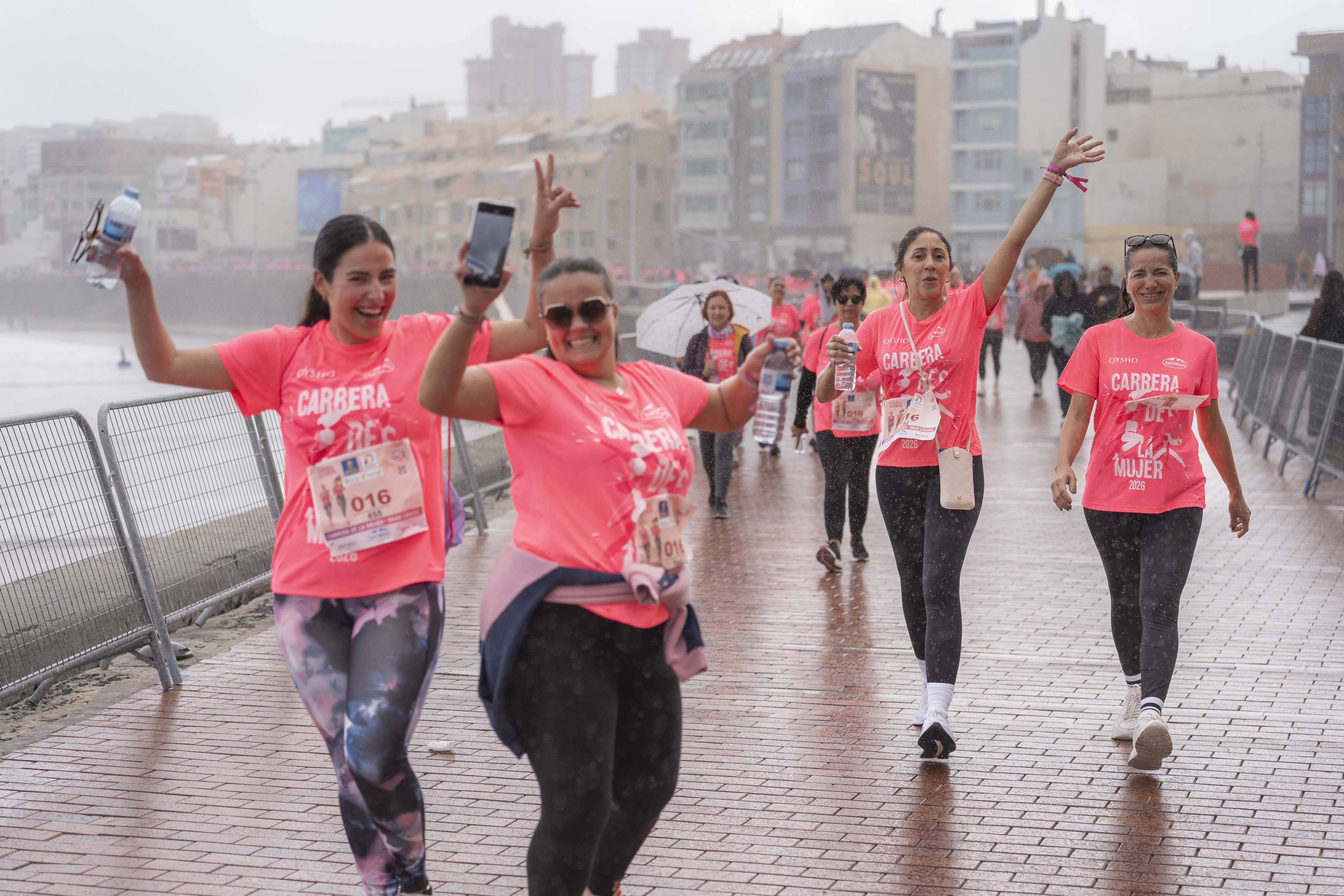 Las mejores fotos de la Carrera de la Mujer Central Lechera Asturiana de Gran Canaria 2026. Alex Basha   222