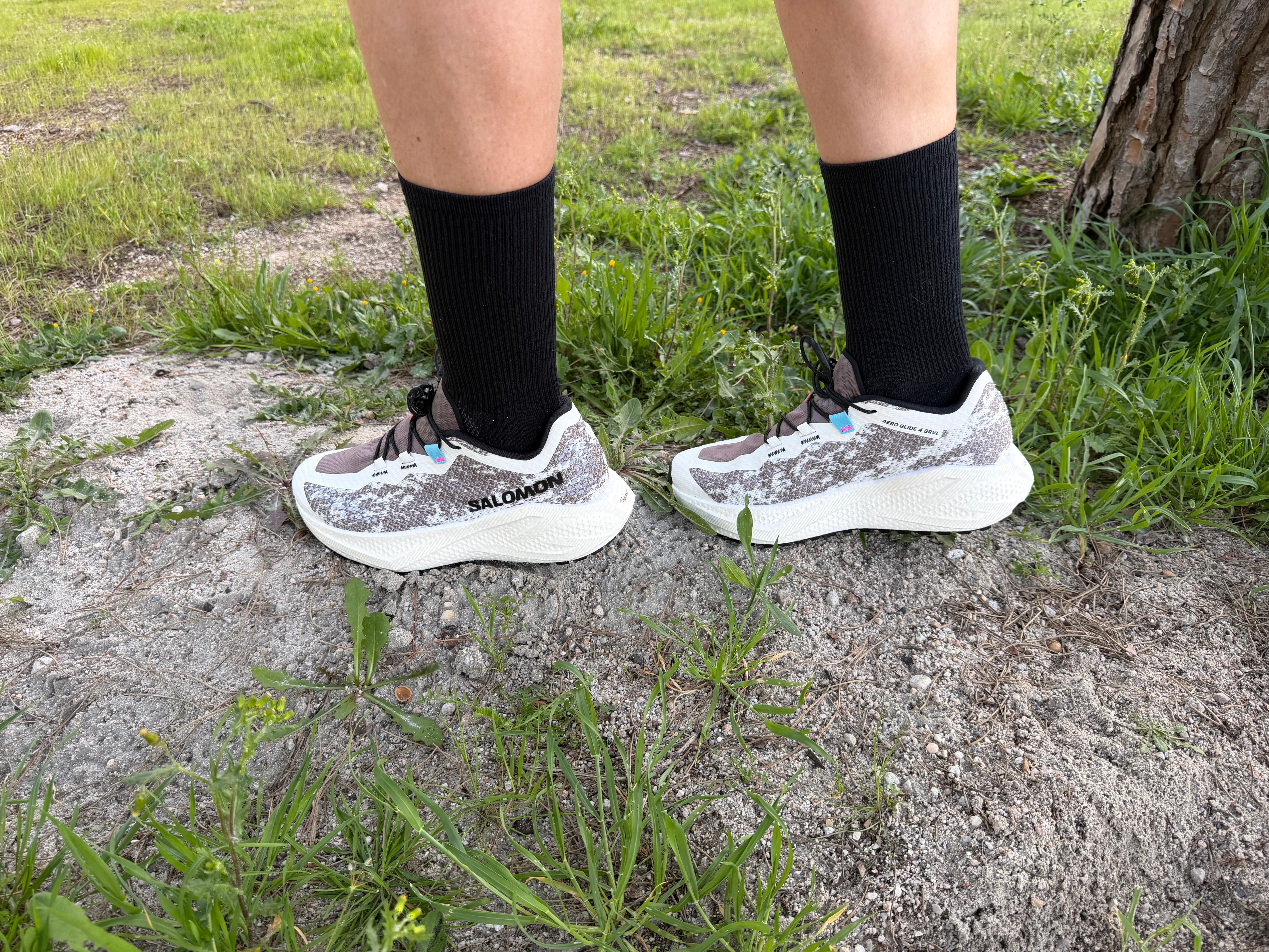 Probamos las versátiles Salomon Aero Glide 4 GRVL para mujer