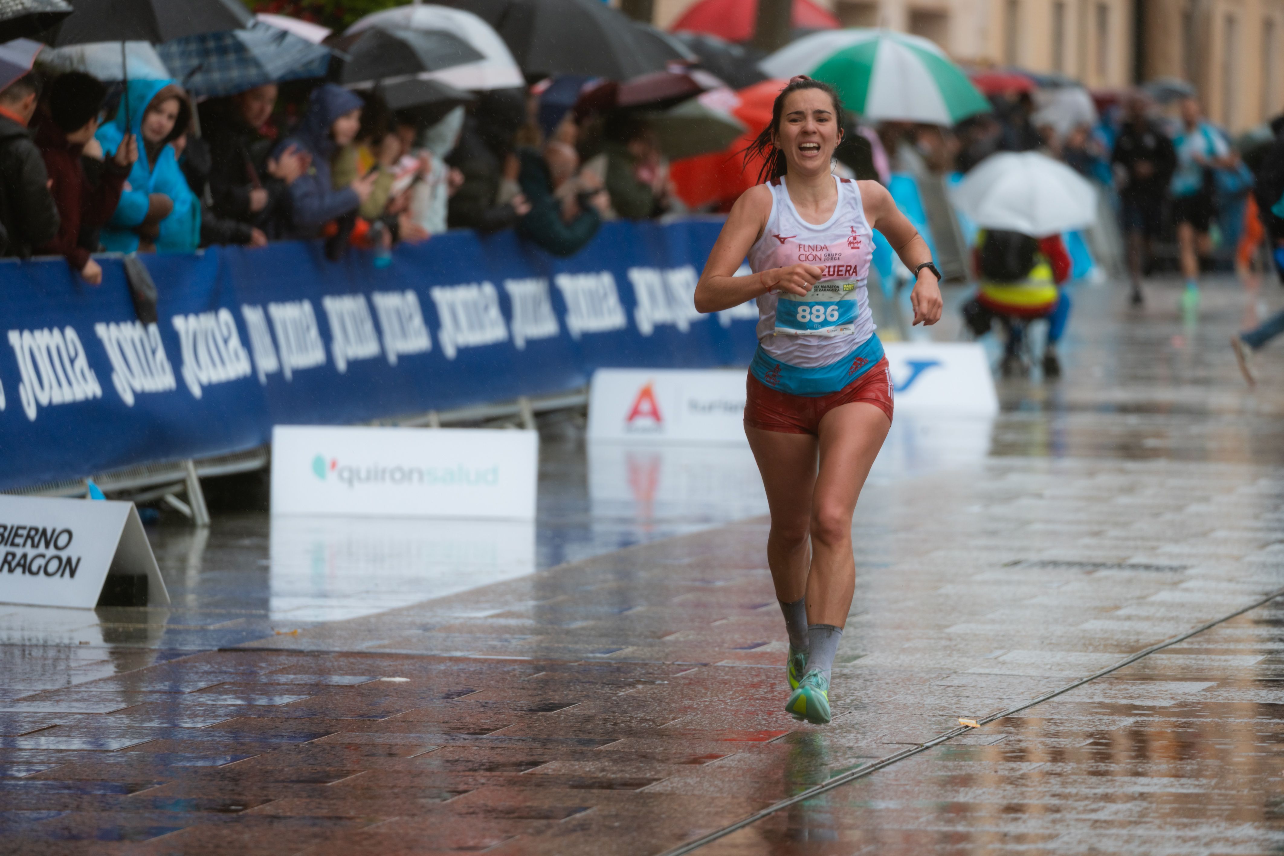 Las mejores fotos del MANN FILTER Maratón de Zaragoza 2026. 260412 114555sm0904 Las mejores fotos del MANN FILTER Maratón de Zaragoza 2026. 260412 114555sm0904