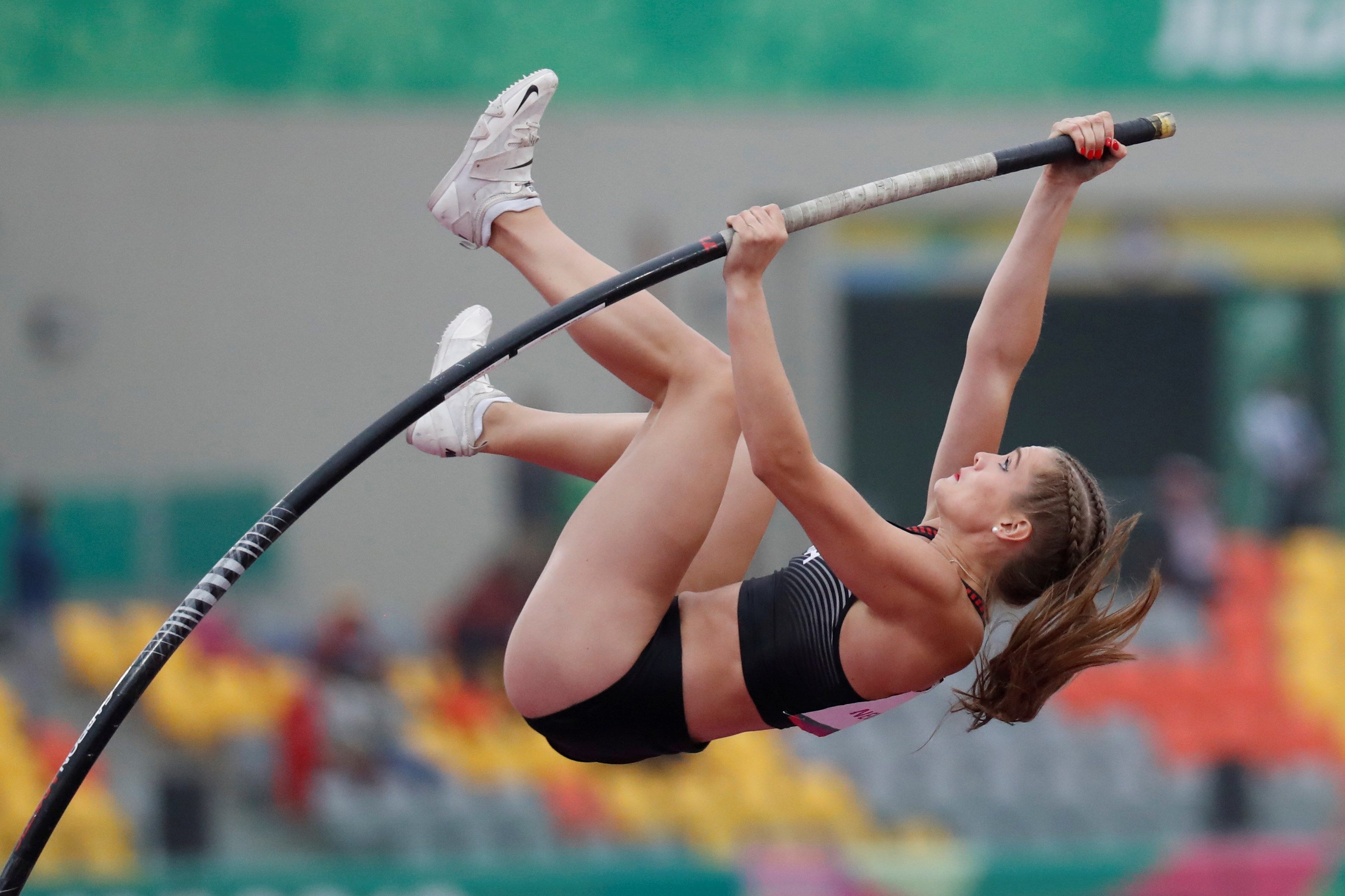 La pertiguista Alysha Newman, bronce en París, sancionada con 20 meses por dopaje