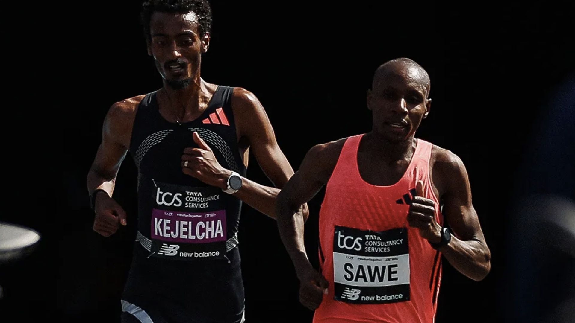 Yomif Kejelcha y Sabastian Sawe en el Maratón de Londres 2026. ADIDAS.