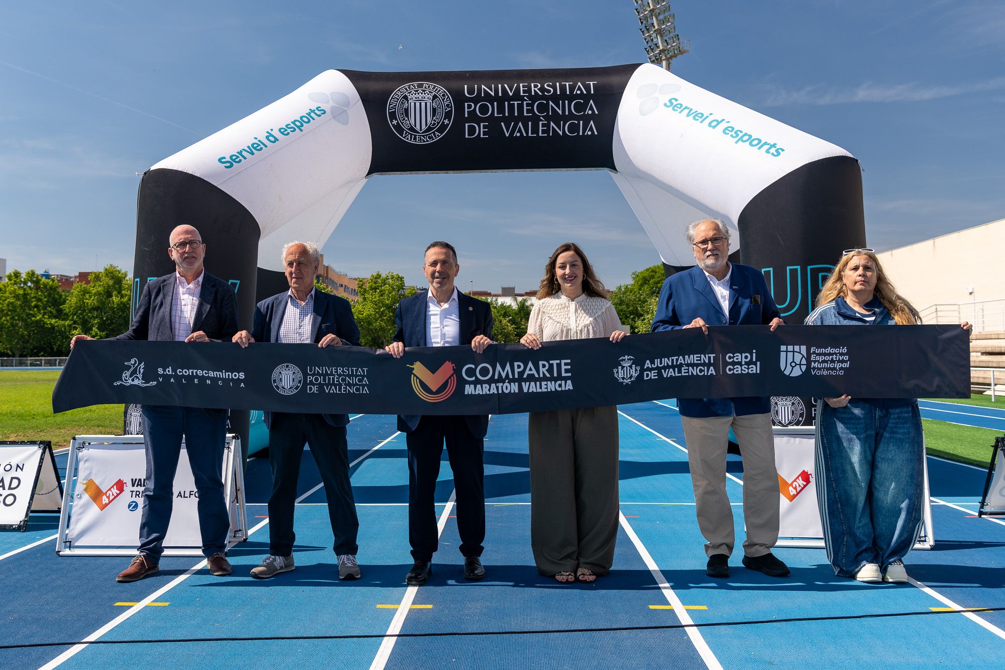 Acto inaugural de la renovación de la pista de Atletismo del Campus de Vera.