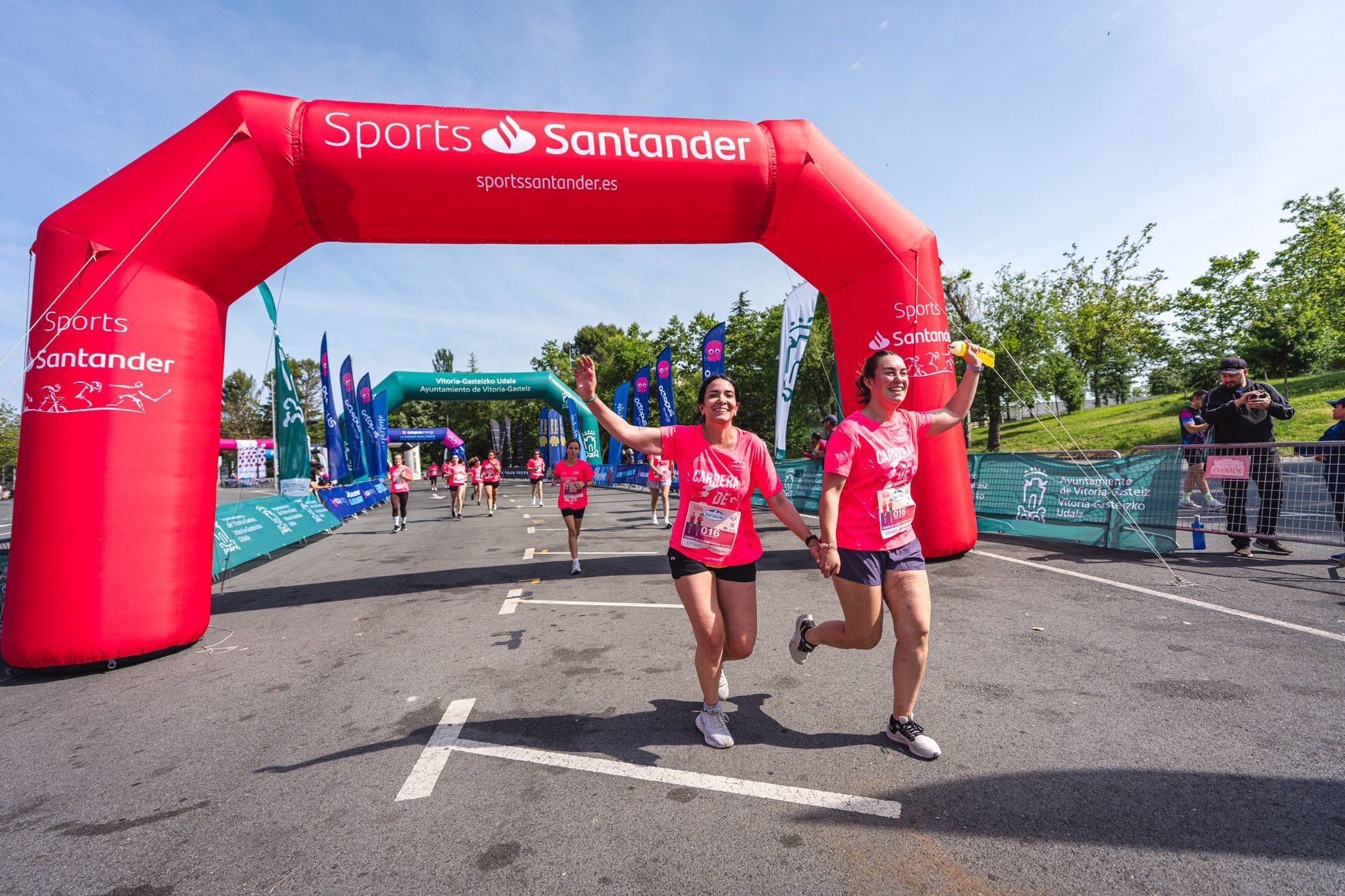 Las mejores fotos de la Carrera de la Mujer Central Lechera Asturiana de Vitoria Gasteiz 2026.  148377
