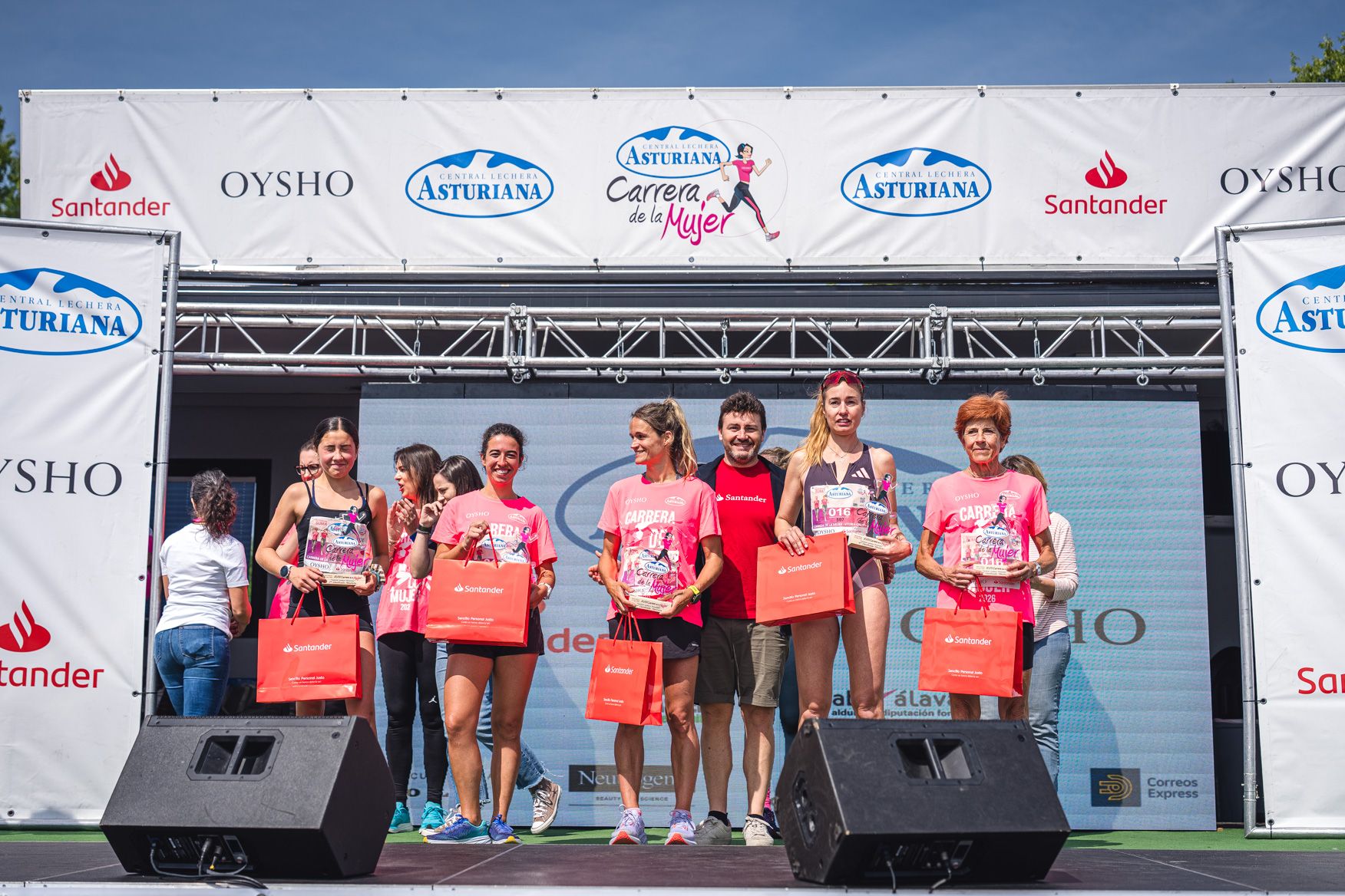 Las mejores fotos de la Carrera de la Mujer Central Lechera Asturiana de Vitoria Gasteiz 2026.  148580