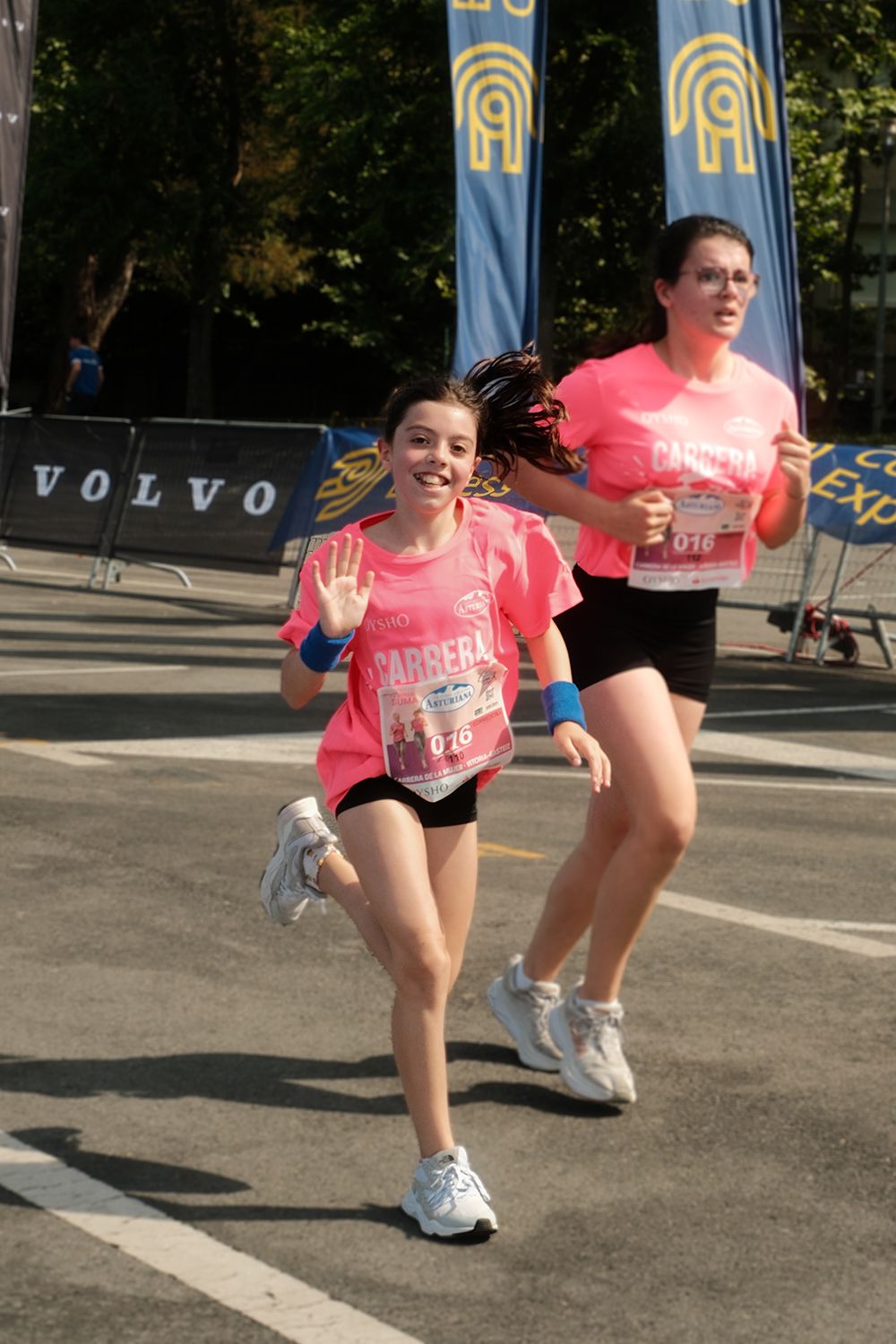 Más fotos de la Carrera de la Mujer de Vitoria 2026 celebrada el 31 de mayo.   9939