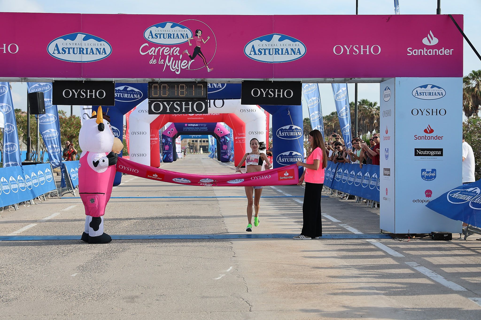 Las mejores fotos de la Carrera de la Mujer de Valencia 2026.0083
