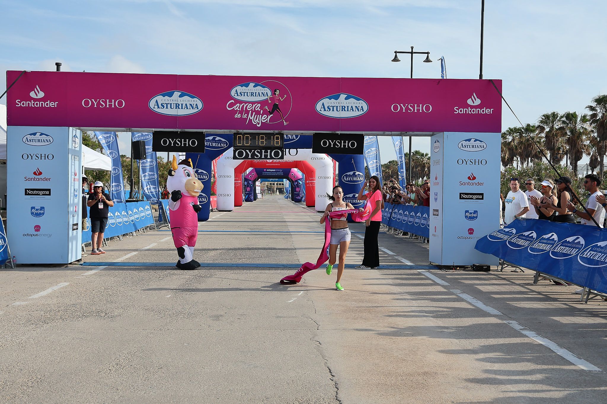 Las mejores fotos de la Carrera de la Mujer de Valencia 2026.0096